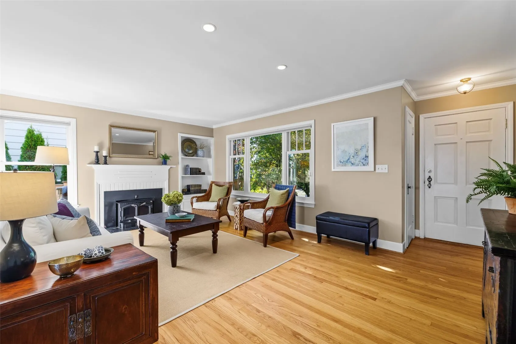 7530 31st Avenue NW, Seattle, WA 98117