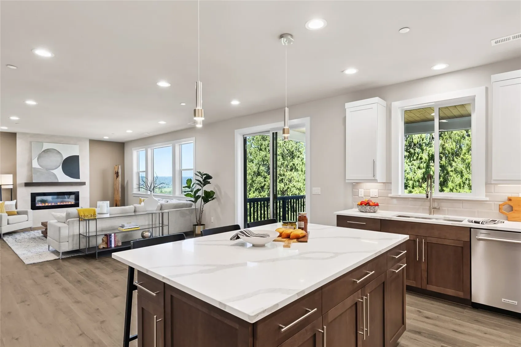 4994 237th Court SE #13, Issaquah, WA 98029