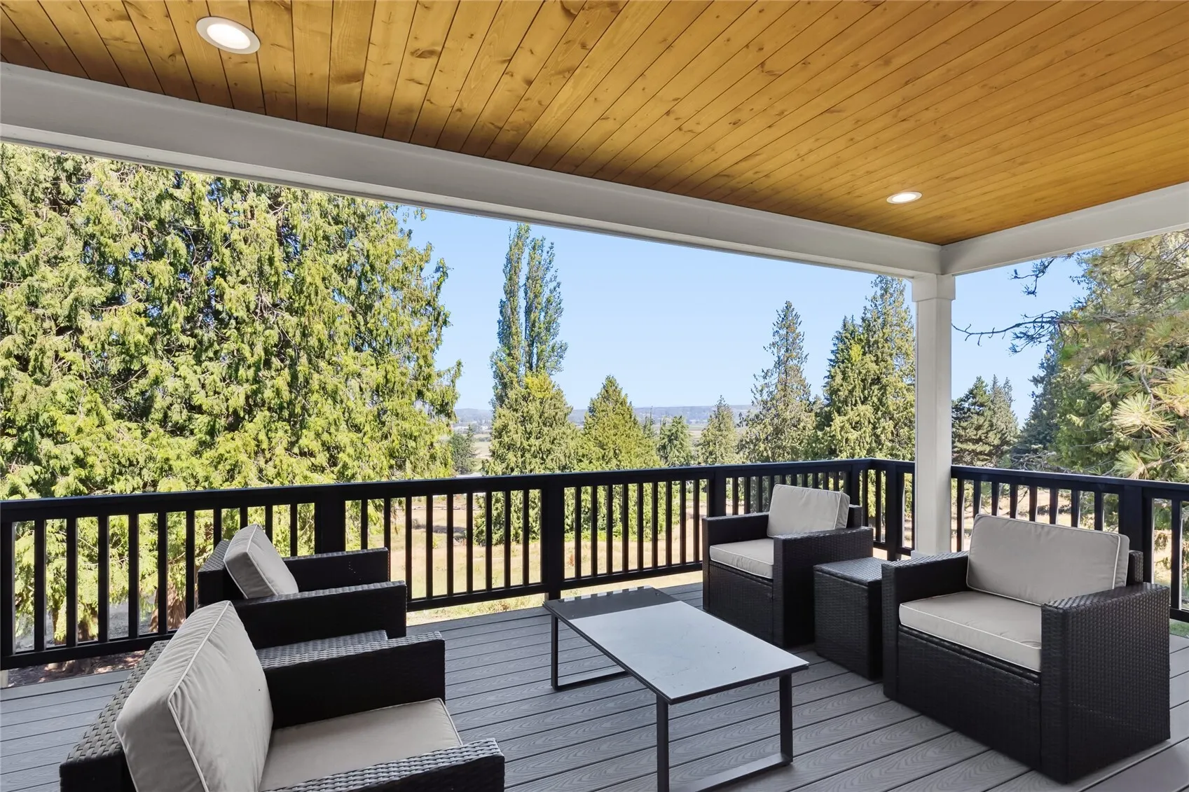4994 237th Court SE #13, Issaquah, WA 98029
