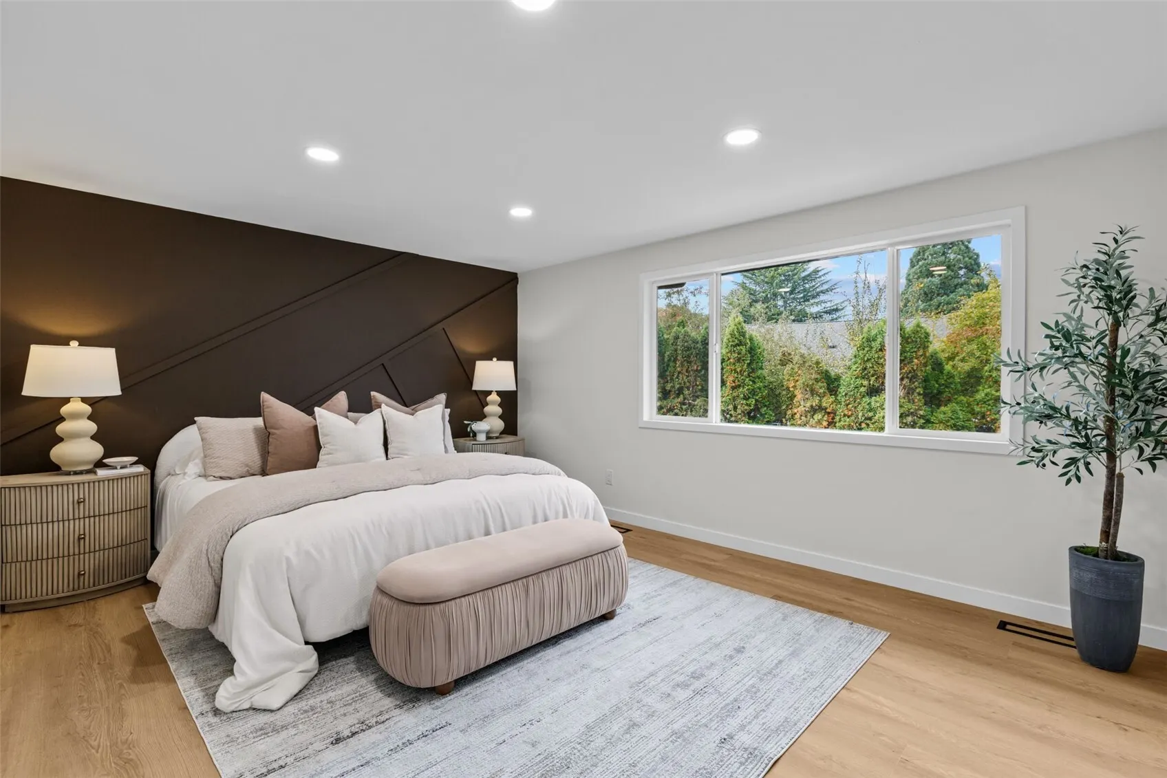 13242 118th Place NE, Kirkland, WA 98034