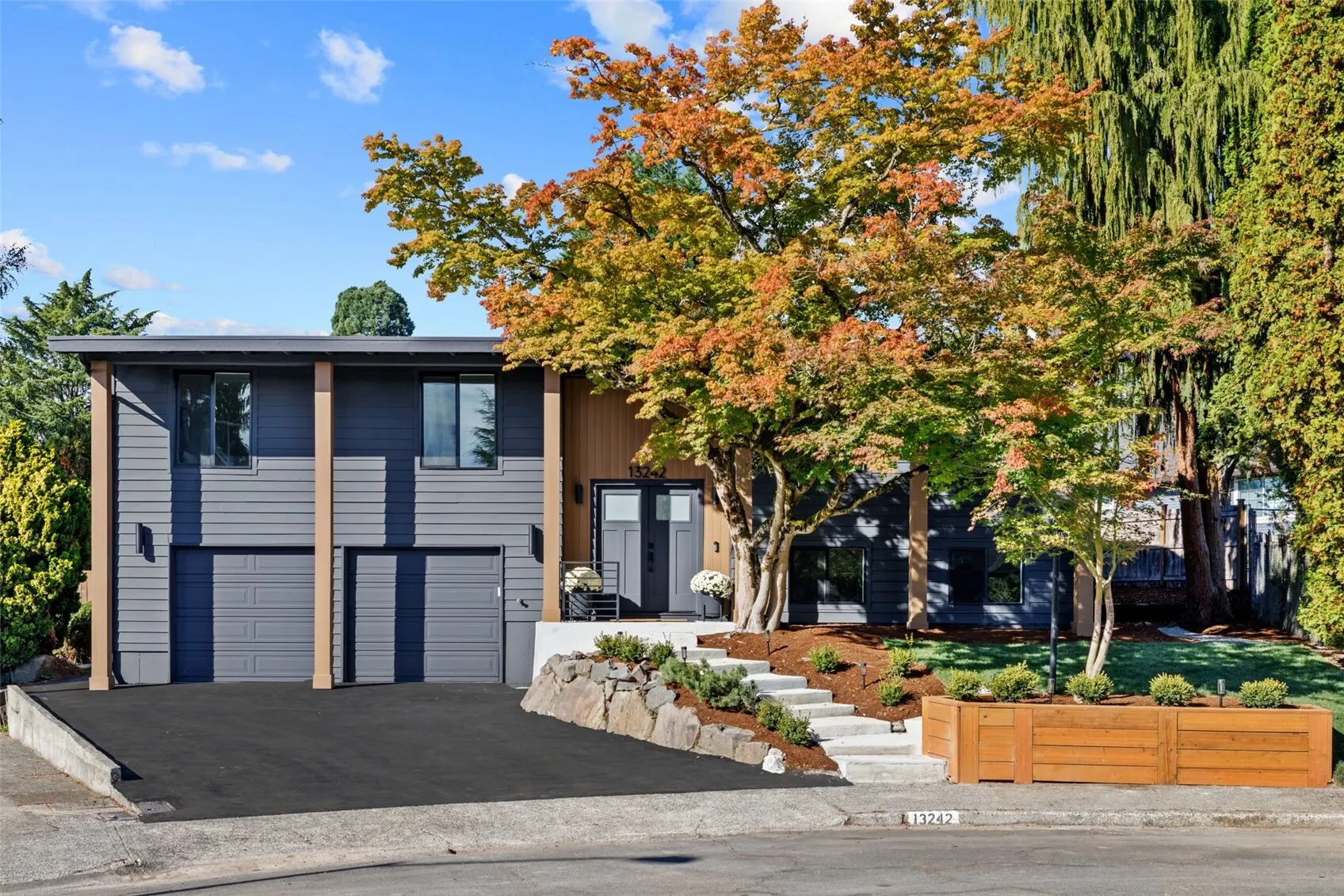 13242 118th Place NE, Kirkland, WA 98034
