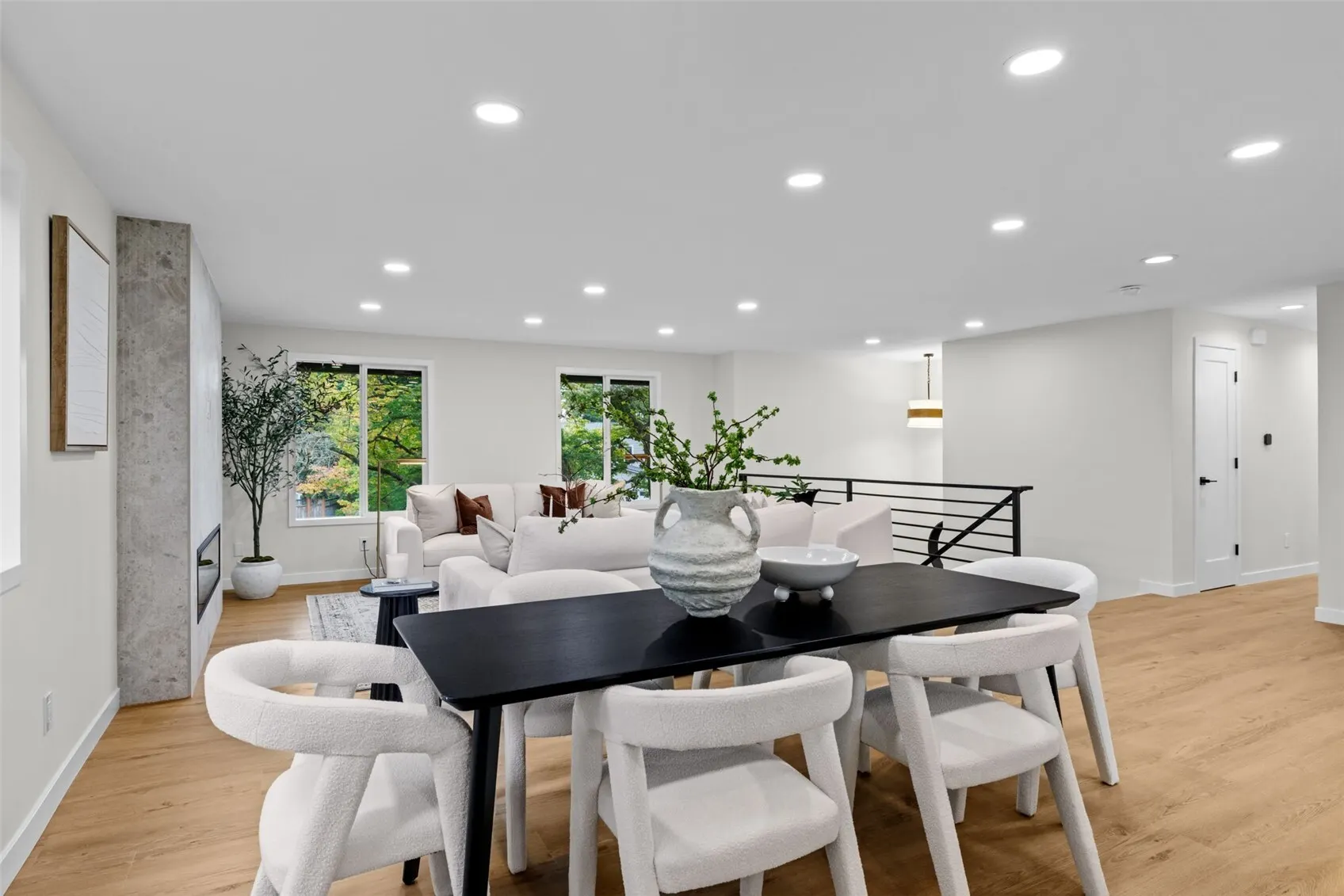 13242 118th Place NE, Kirkland, WA 98034