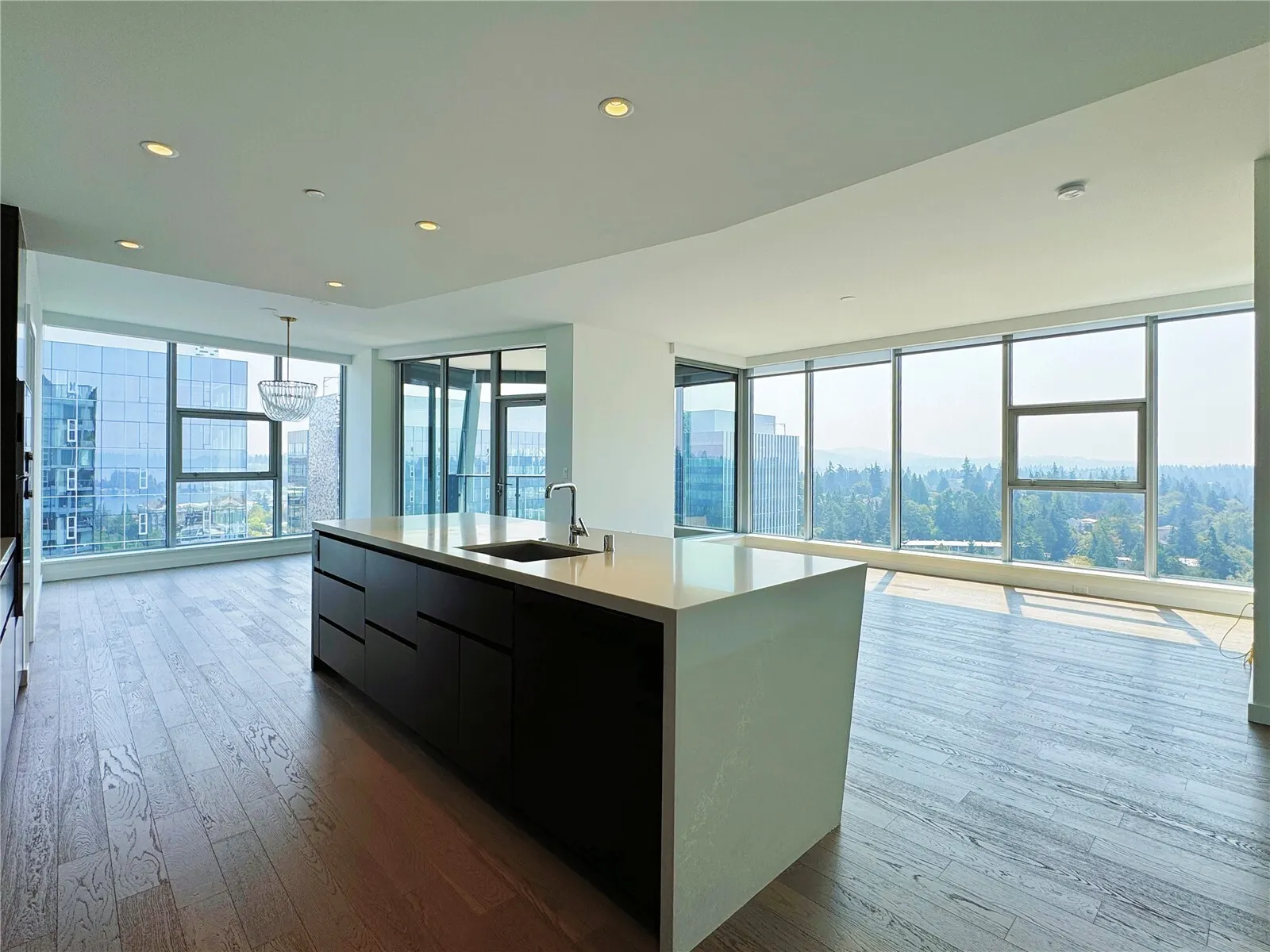 188 Bellevue Way NE #1905, Bellevue, WA 98004