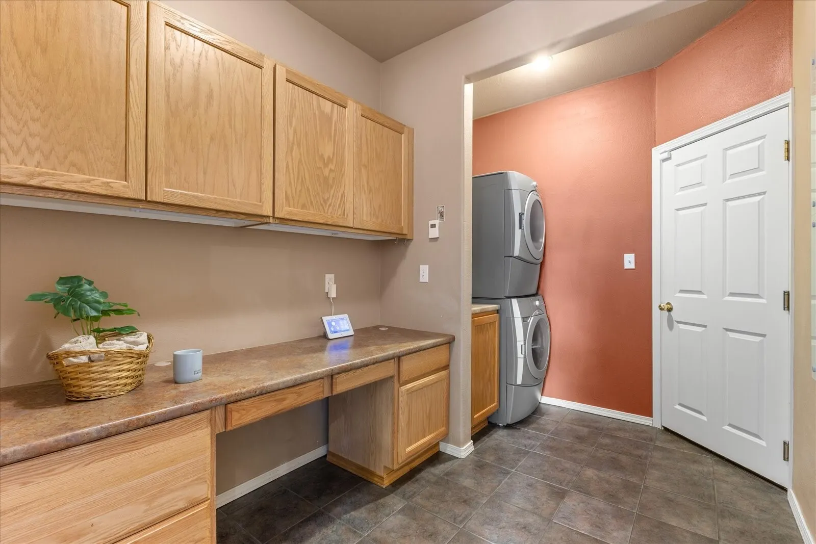 17319 213th Avenue NE, Woodinville, WA 98077