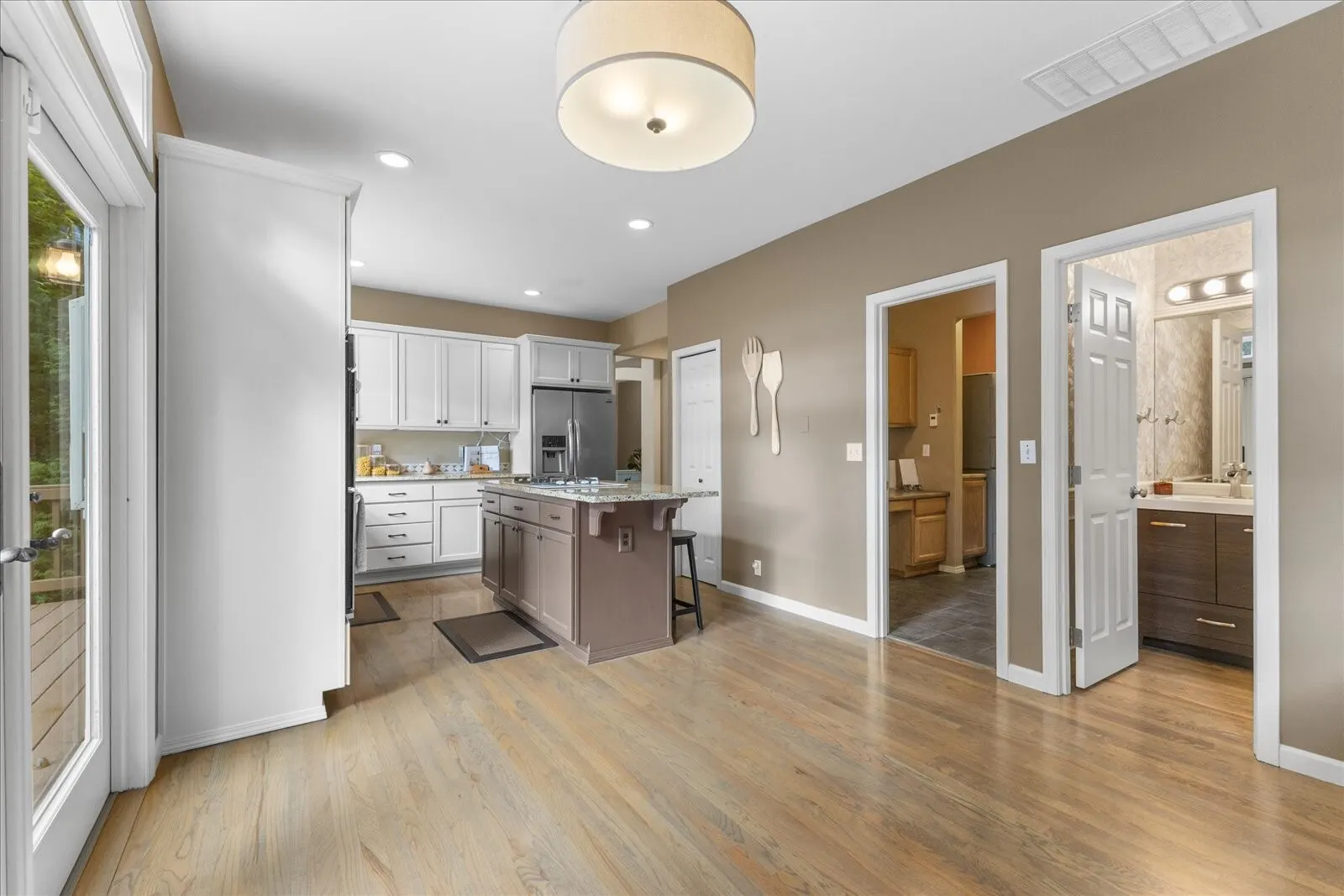 17319 213th Avenue NE, Woodinville, WA 98077