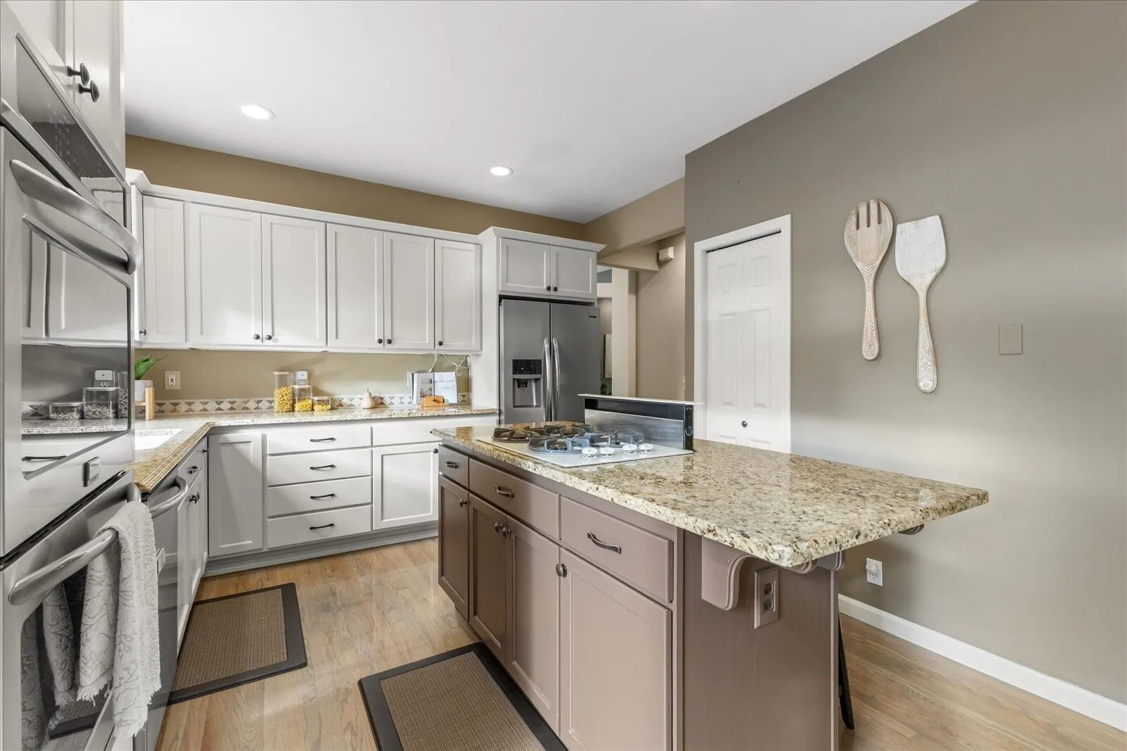 17319 213th Avenue NE, Woodinville, WA 98077