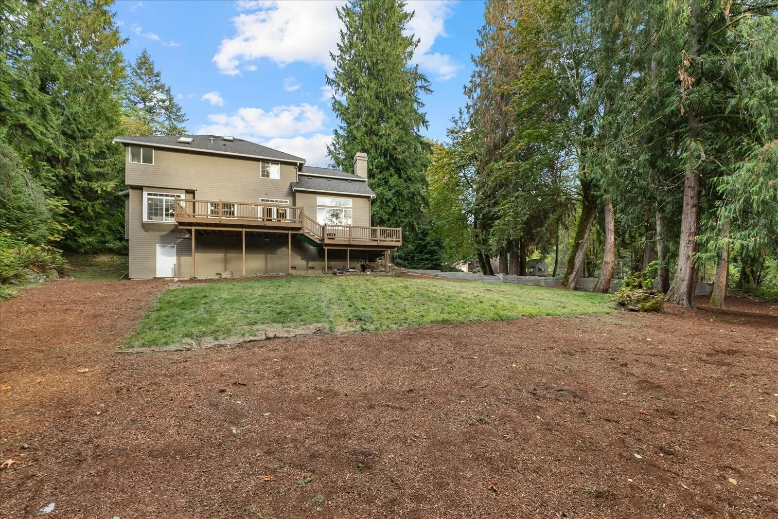 17319 213th Avenue NE, Woodinville, WA 98077