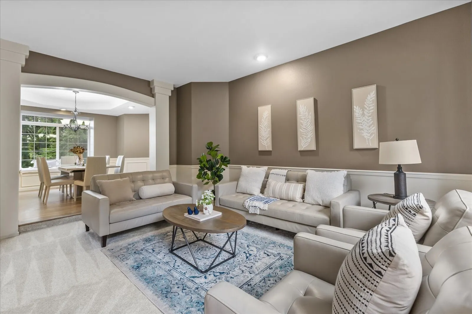 17319 213th Avenue NE, Woodinville, WA 98077
