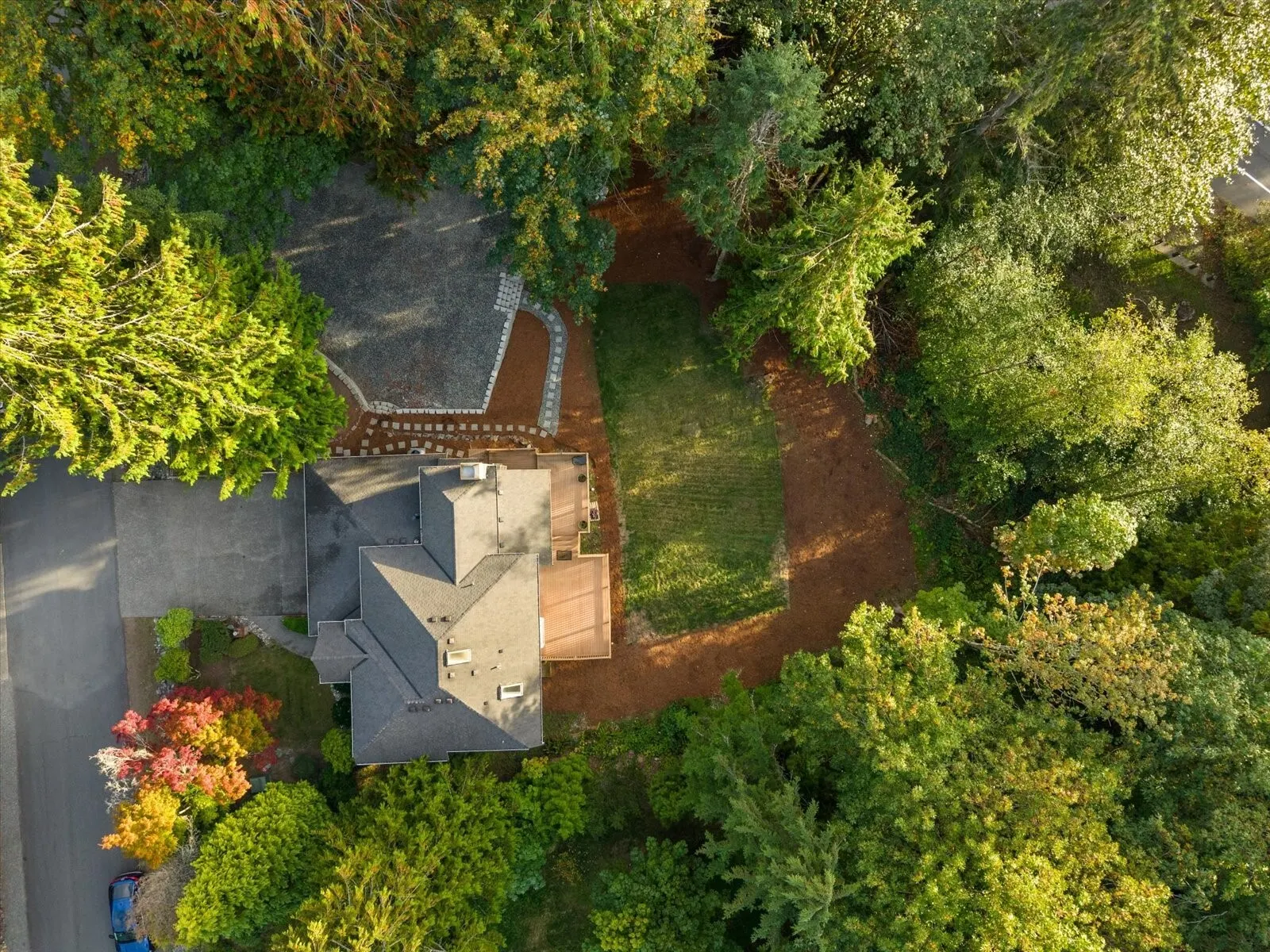 17319 213th Avenue NE, Woodinville, WA 98077