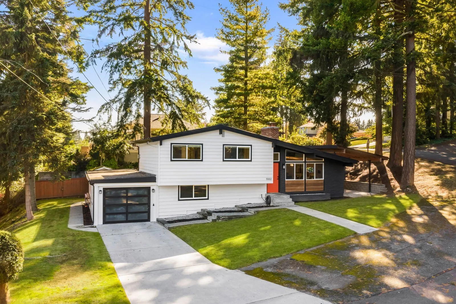 5502 191st Street SW, Lynnwood, WA 98036