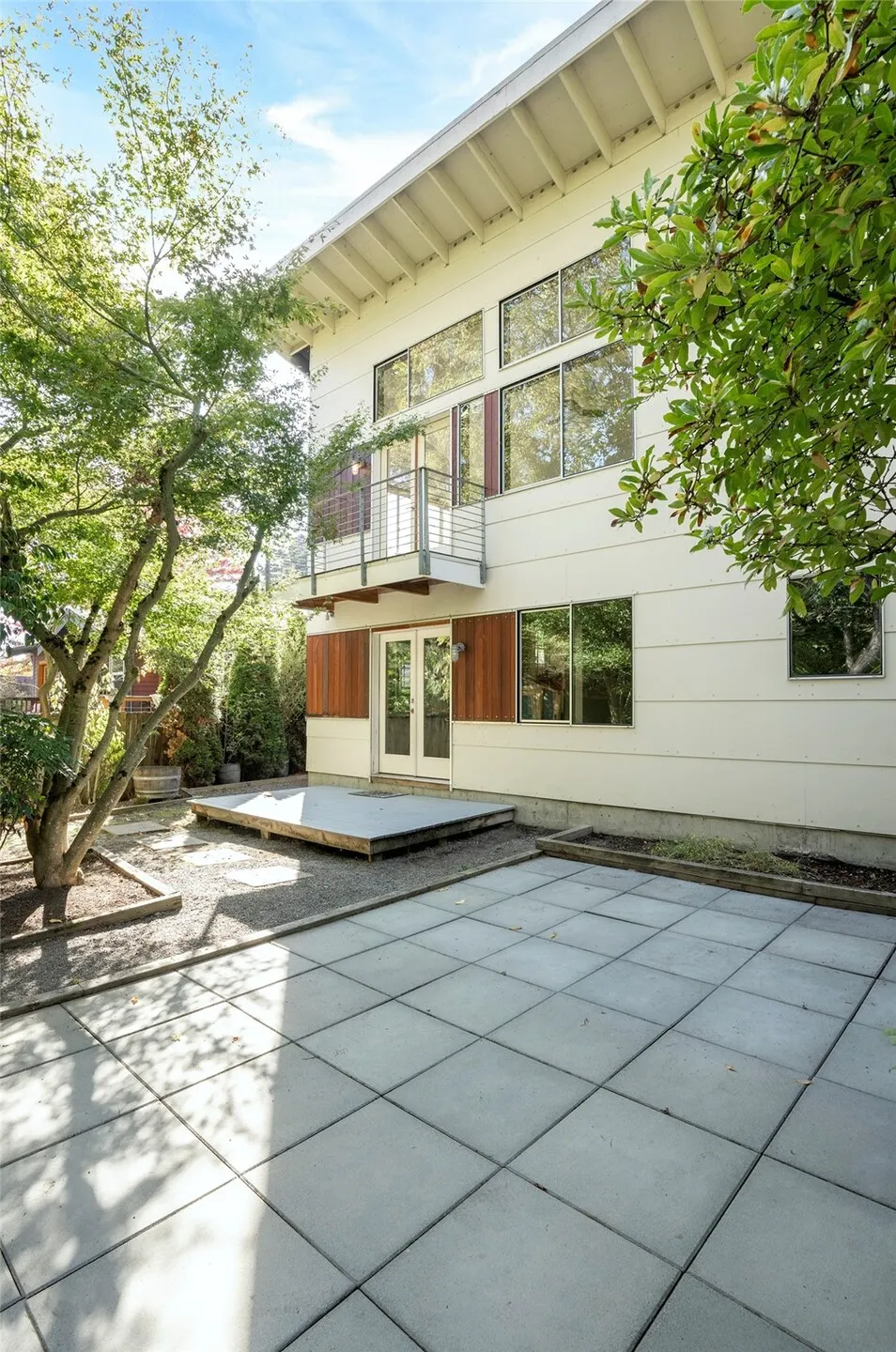 8738 Hamlet Avenue S, Seattle, WA 98118