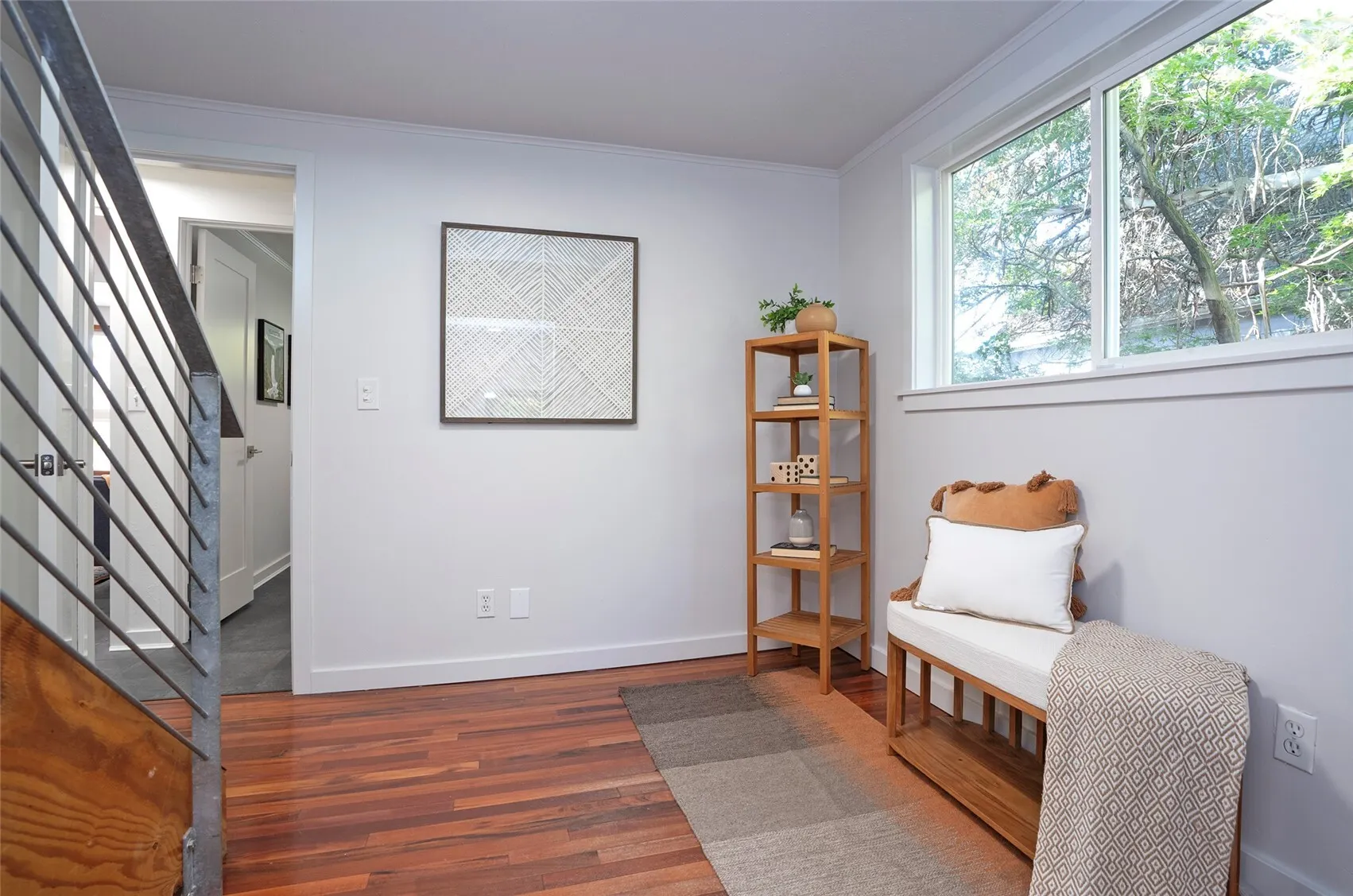 8738 Hamlet Avenue S, Seattle, WA 98118