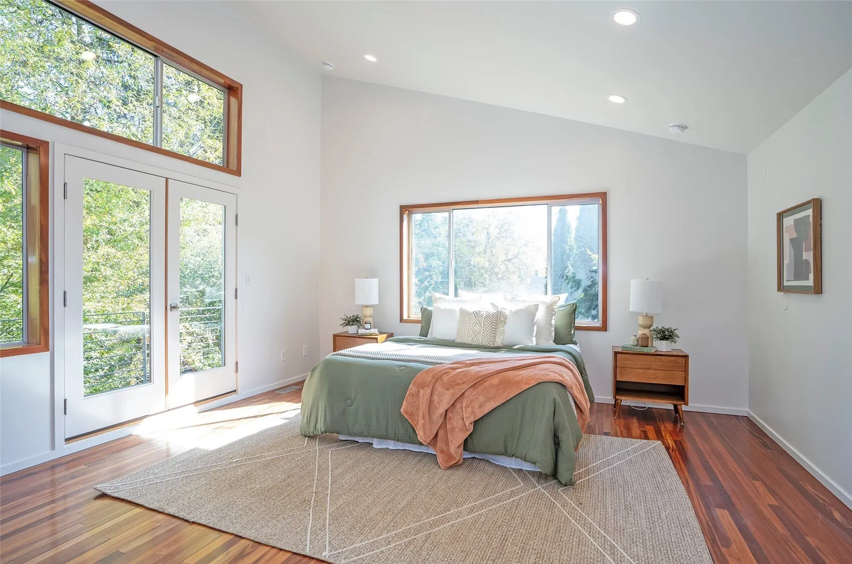 8738 Hamlet Avenue S, Seattle, WA 98118