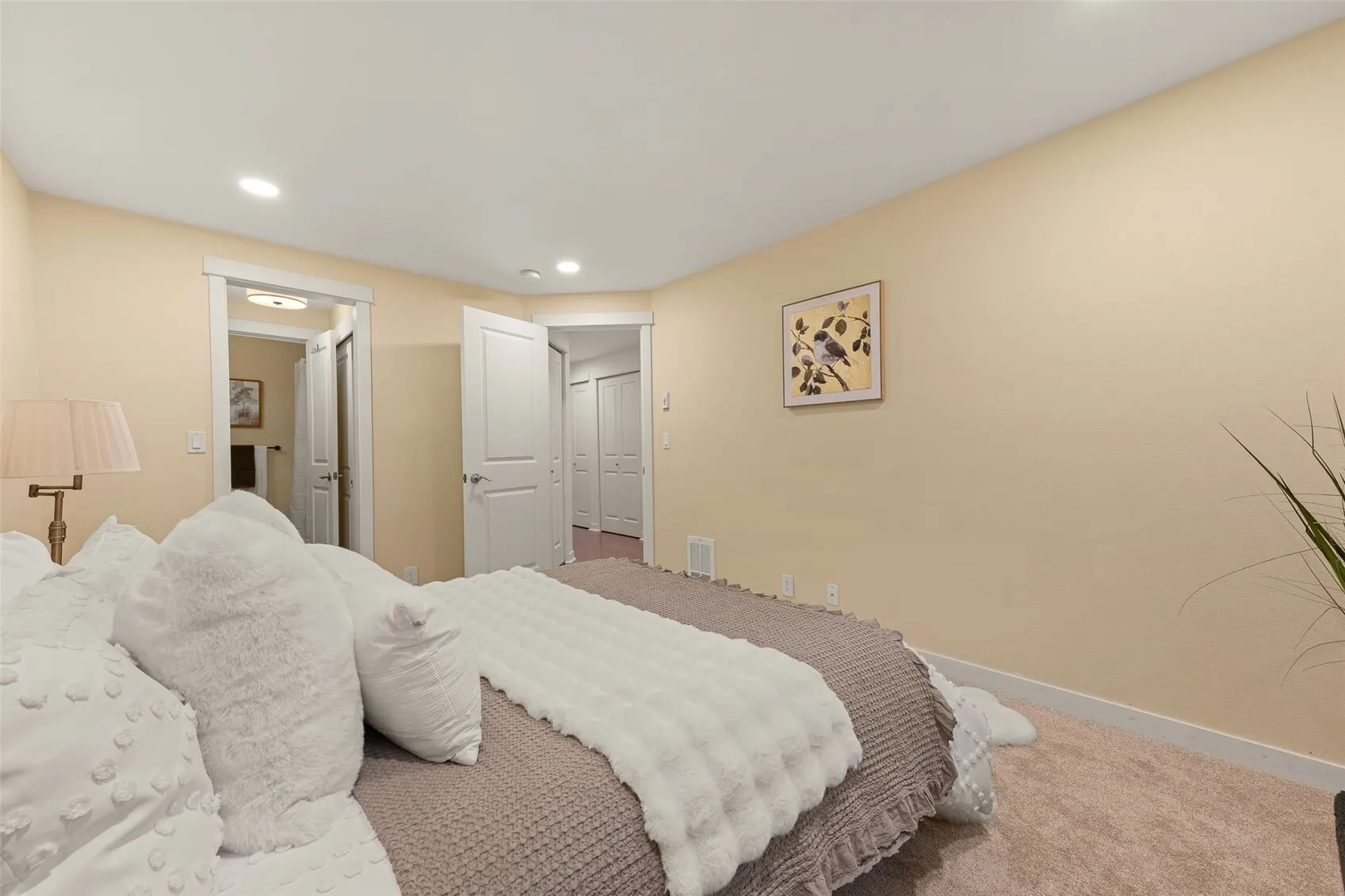 3018 128th Avenue SE #12, Bellevue, WA 98005