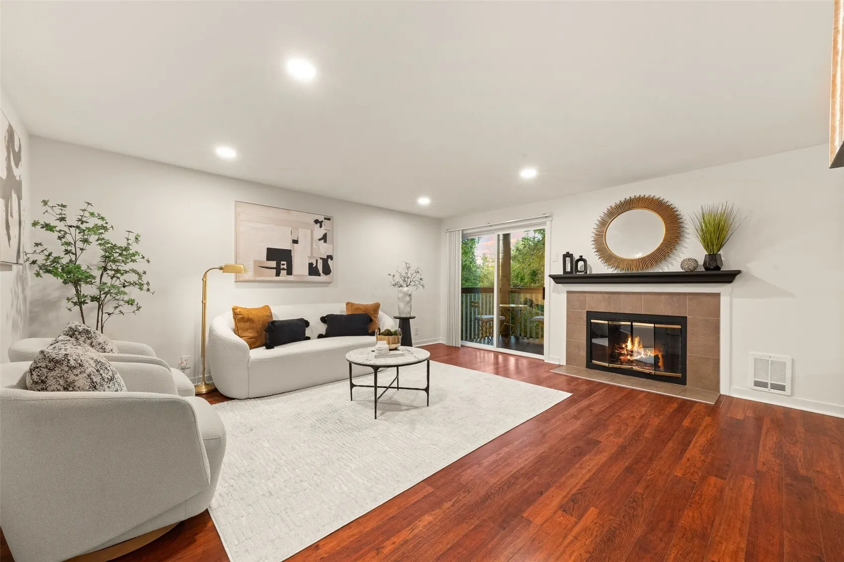 3018 128th Avenue SE #12, Bellevue, WA 98005