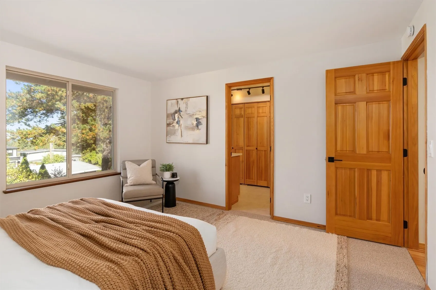 15010 SE 46th Way , Bellevue, WA 98006