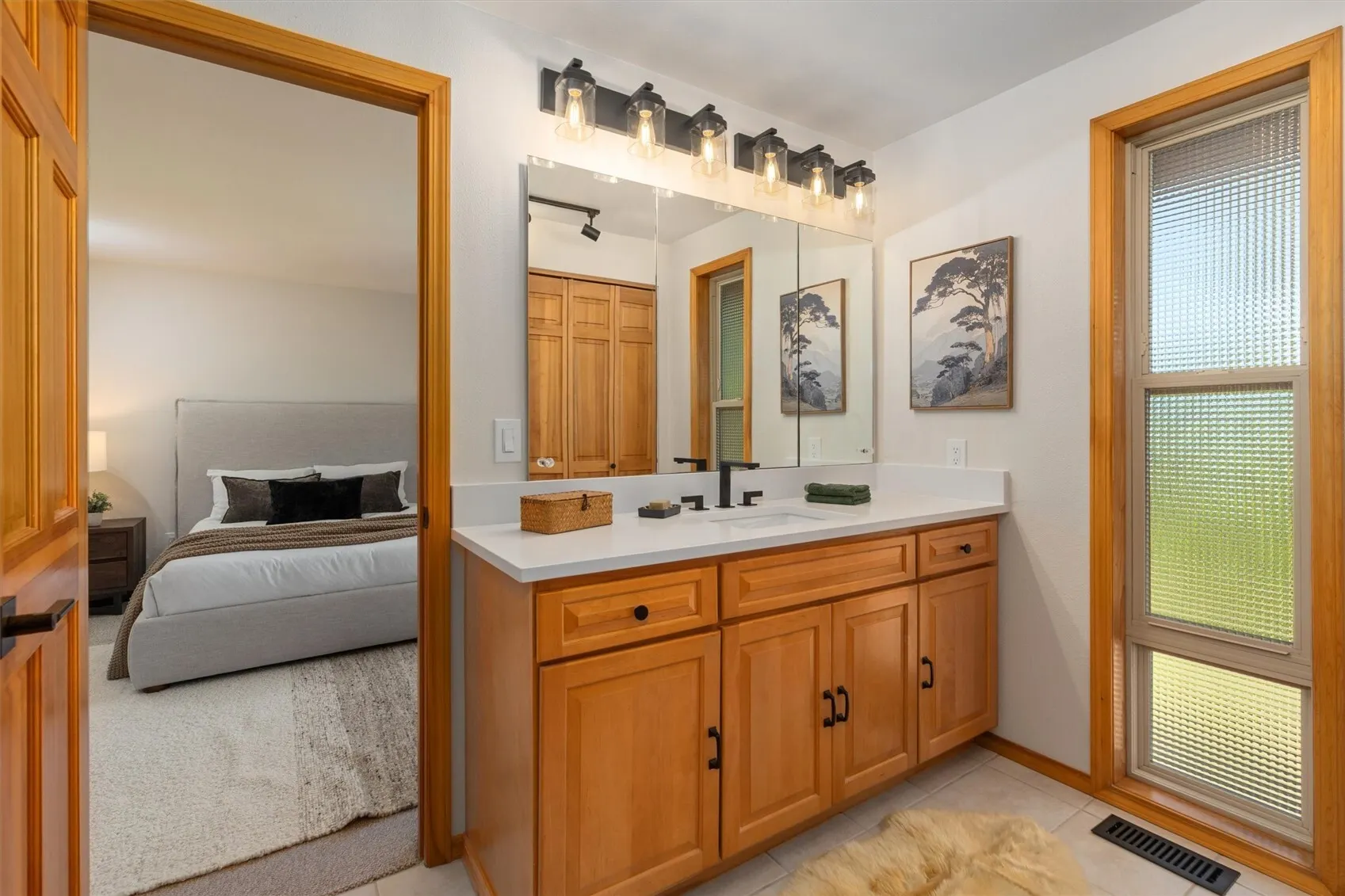 15010 SE 46th Way , Bellevue, WA 98006