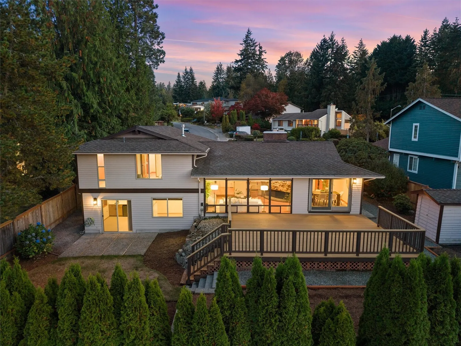 15010 SE 46th Way , Bellevue, WA 98006