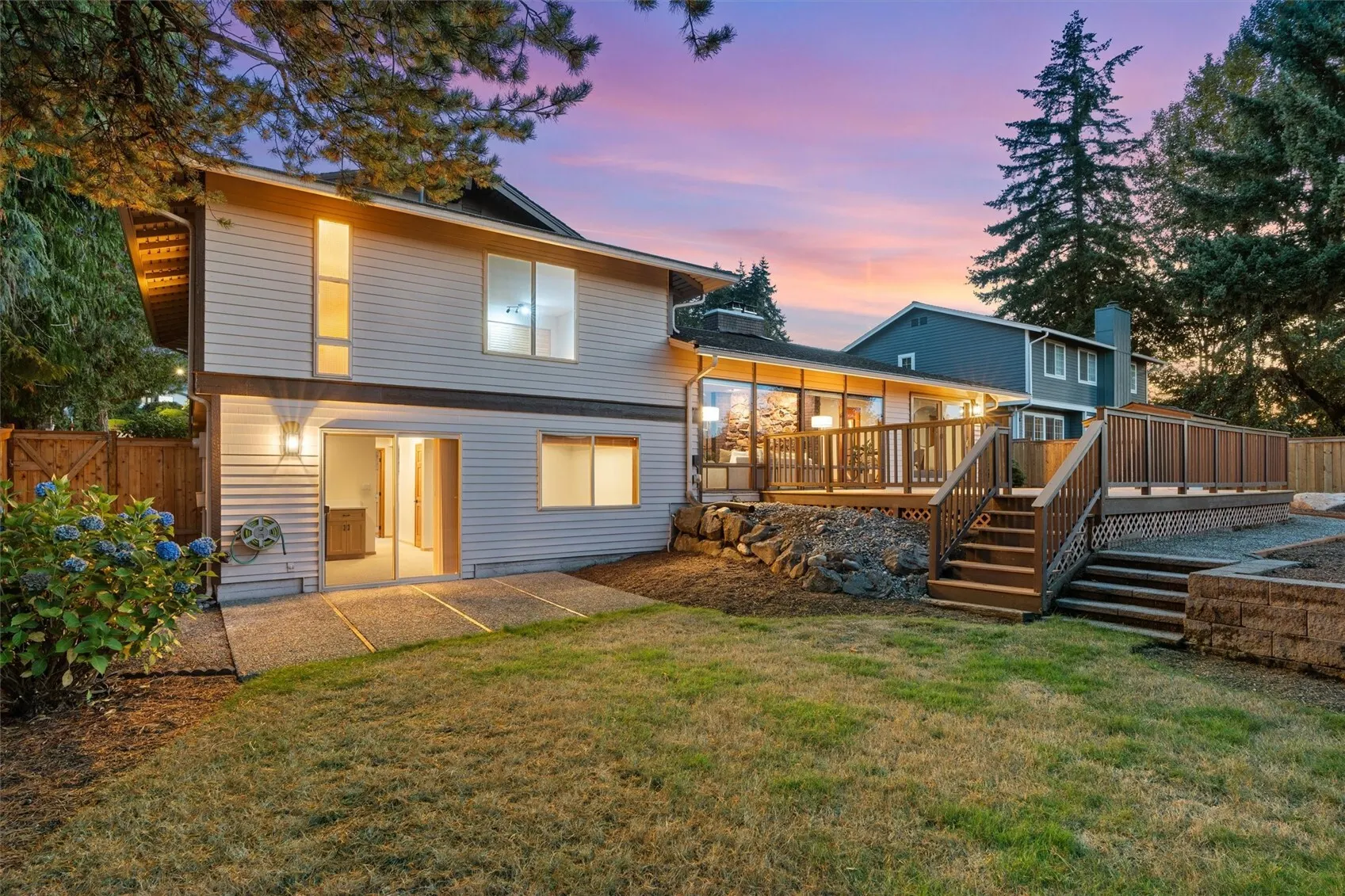 15010 SE 46th Way , Bellevue, WA 98006