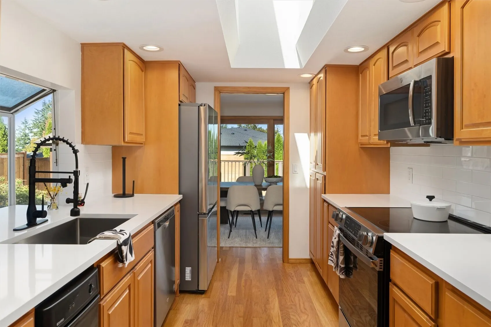 15010 SE 46th Way , Bellevue, WA 98006