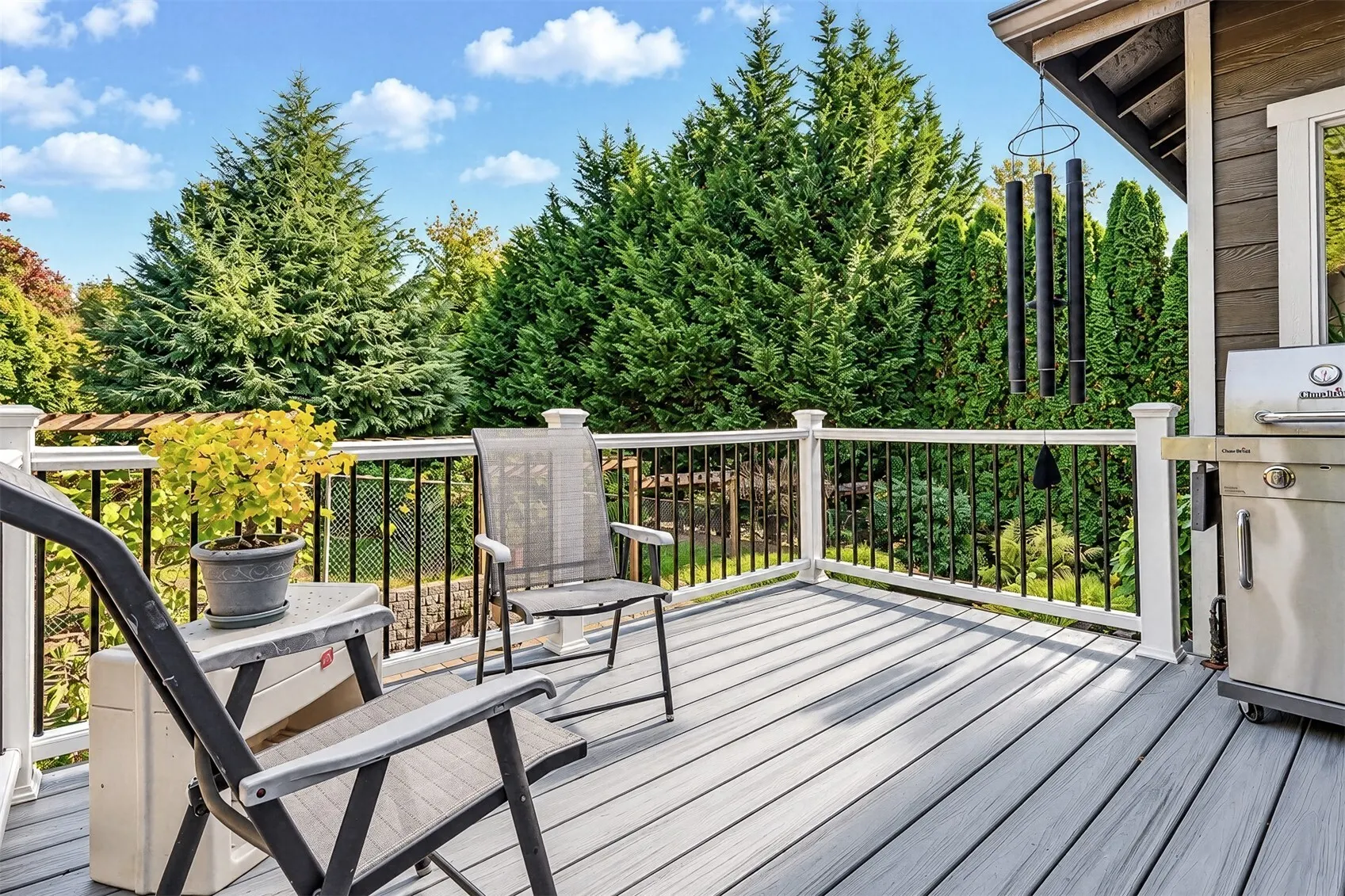 20410 80th Avenue NE, Bothell, WA 98028