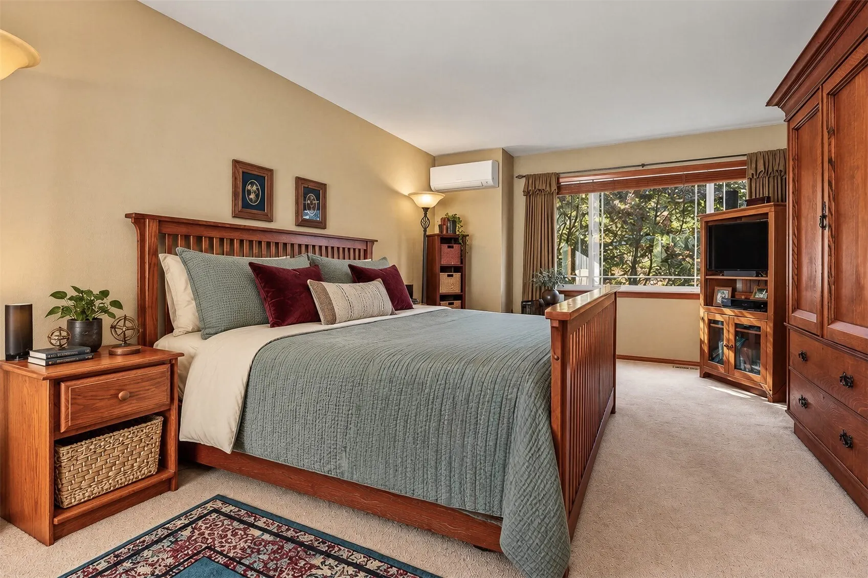 20410 80th Avenue NE, Bothell, WA 98028