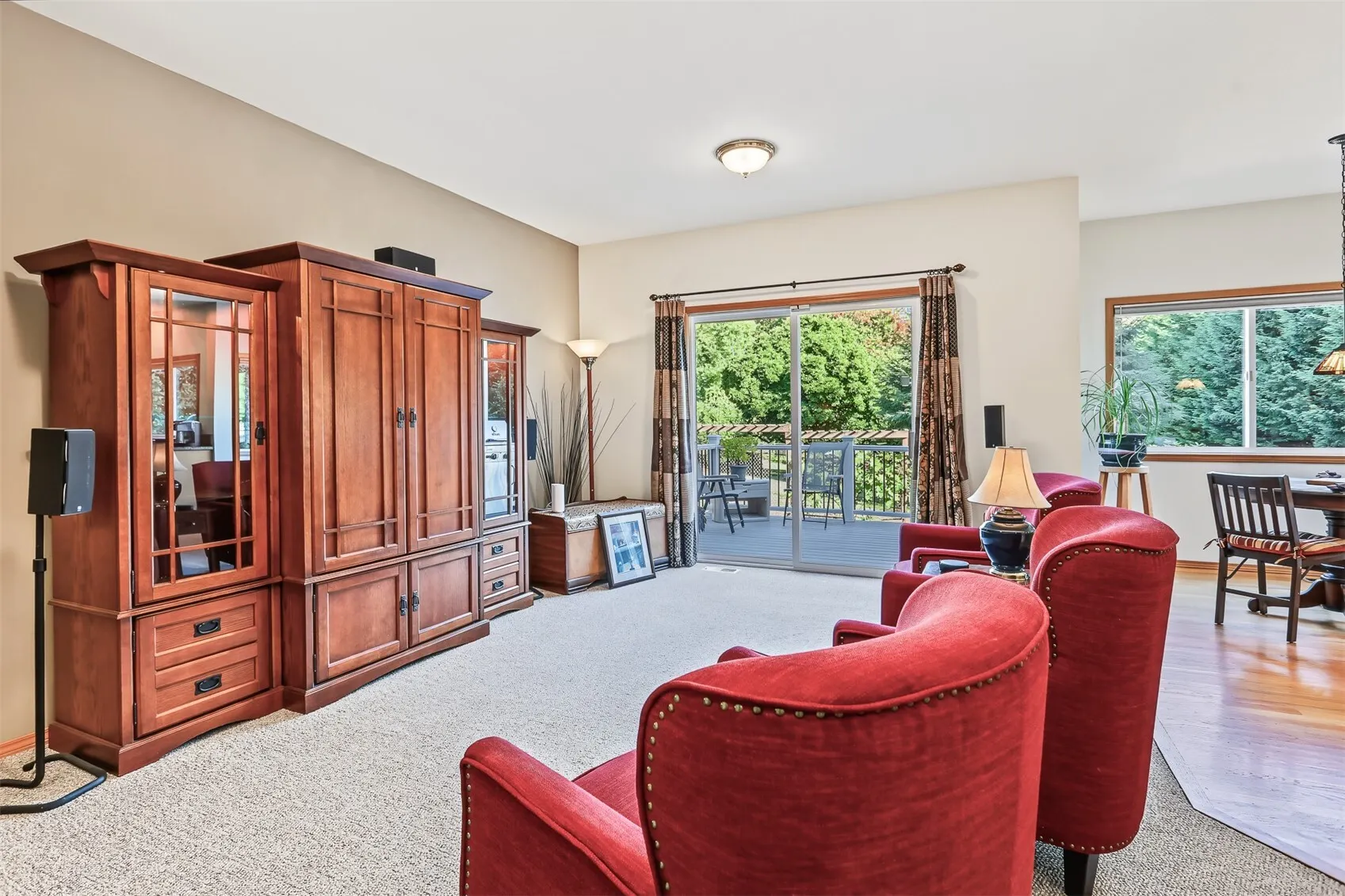 20410 80th Avenue NE, Bothell, WA 98028