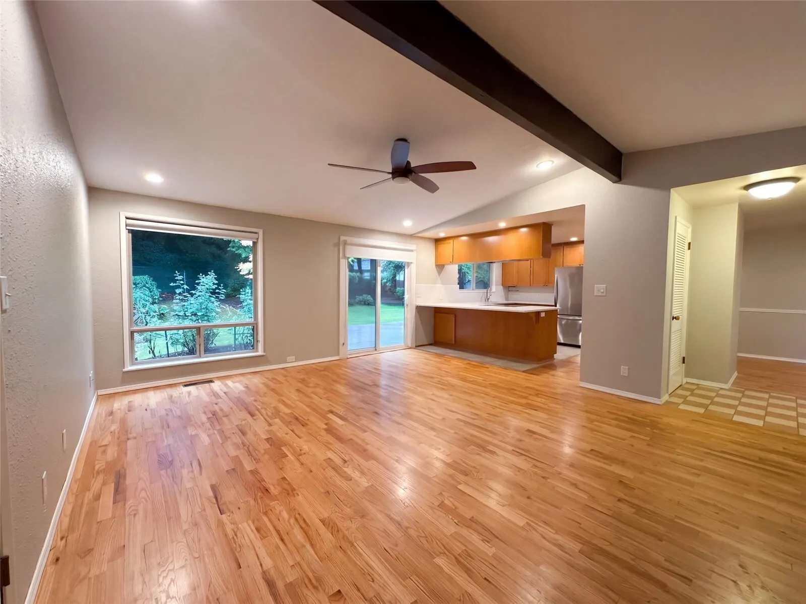 10401 130th Street , Kirkland, WA 98034