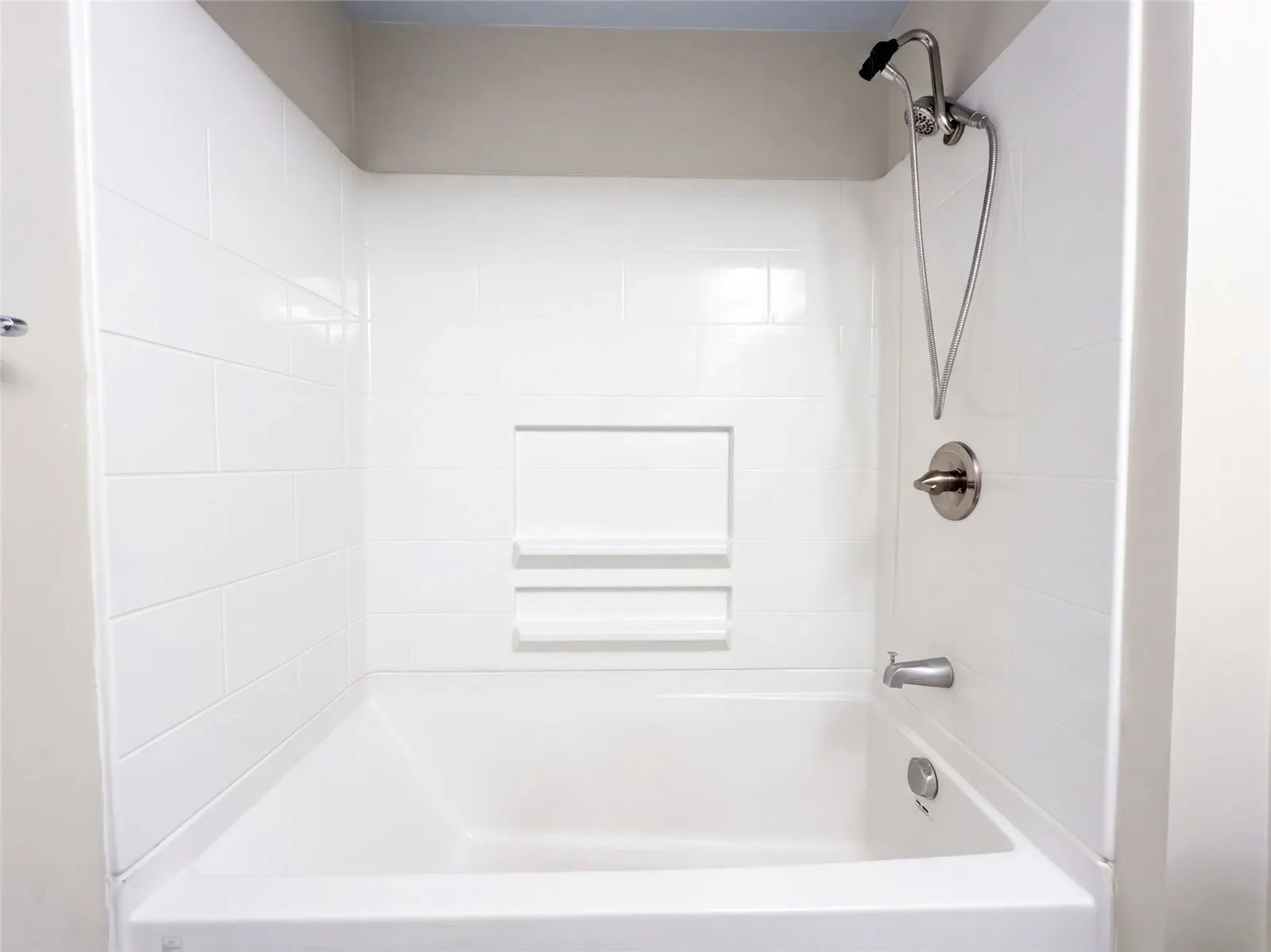 10401 130th Street , Kirkland, WA 98034
