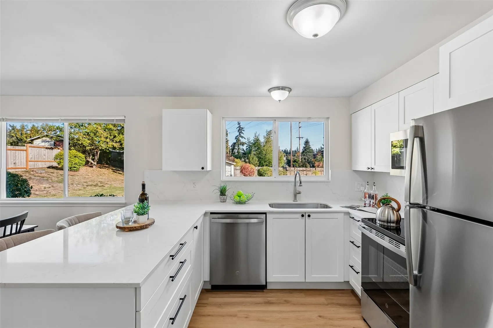 20731 54th Avenue W, Lynnwood, WA 98036