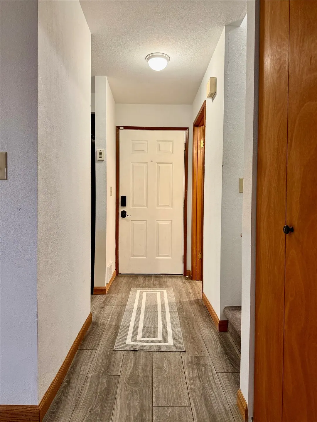 18910 Bothell Everett Highway #D-4, Bothell, WA 98012