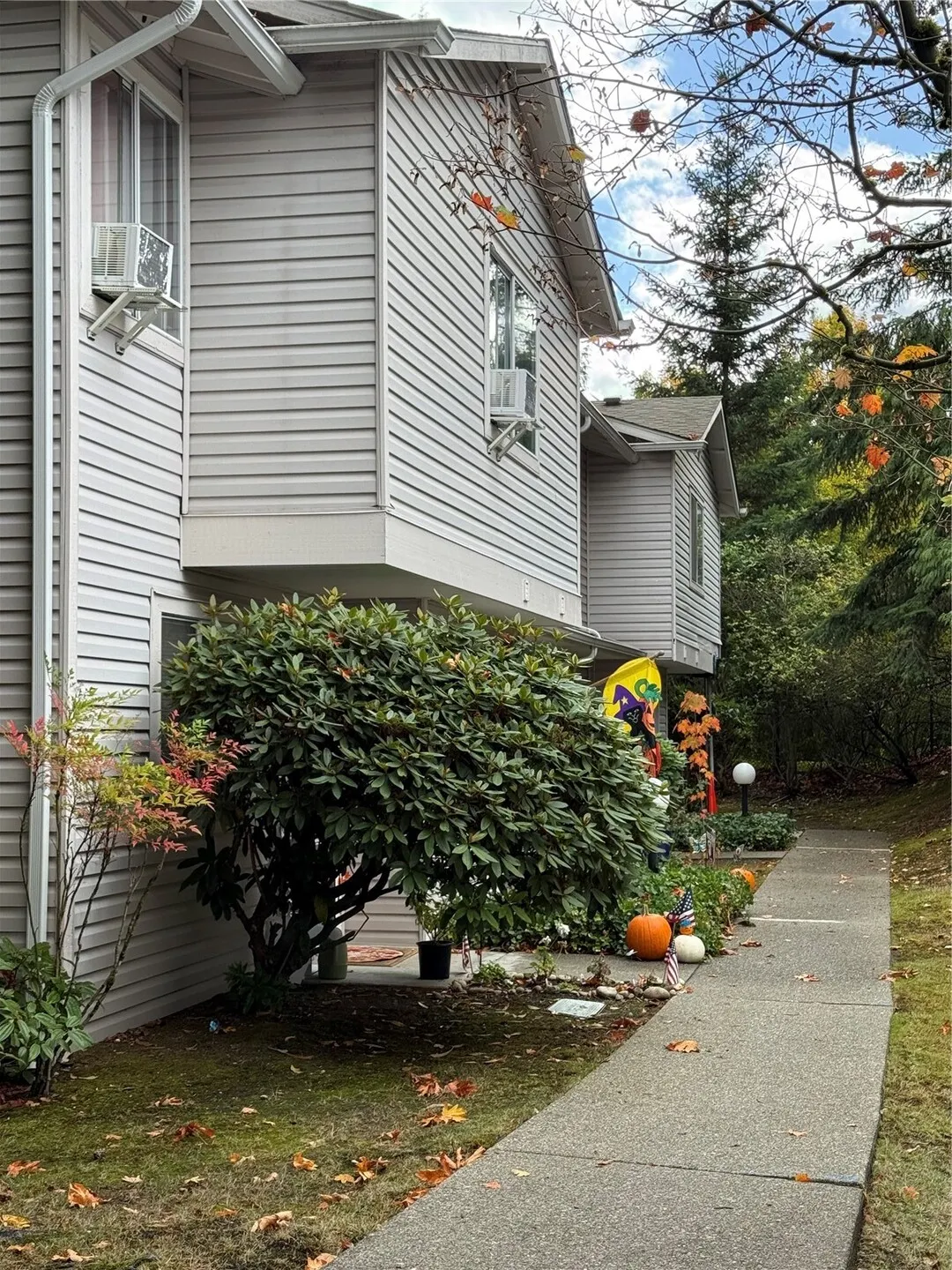 18910 Bothell Everett Highway #D-4, Bothell, WA 98012