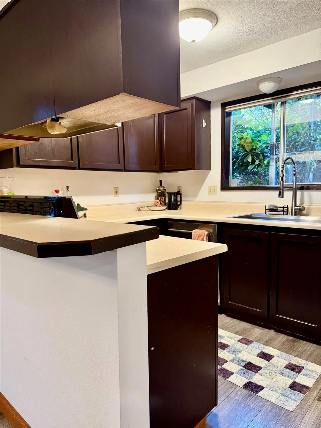 18910 Bothell Everett Highway #D-4, Bothell, WA 98012