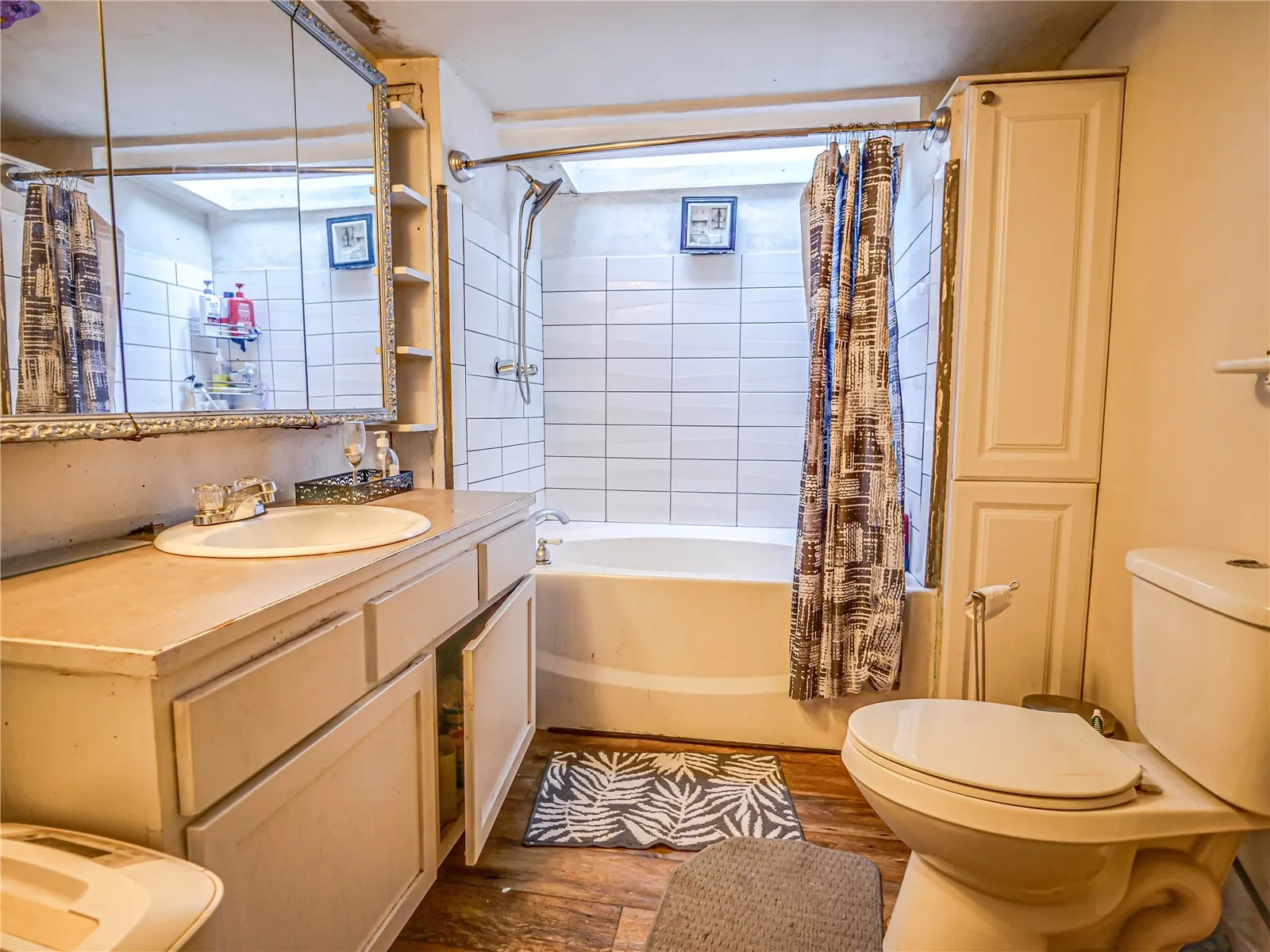 7028 SW 208th St #12, Lynnwood, WA 98036