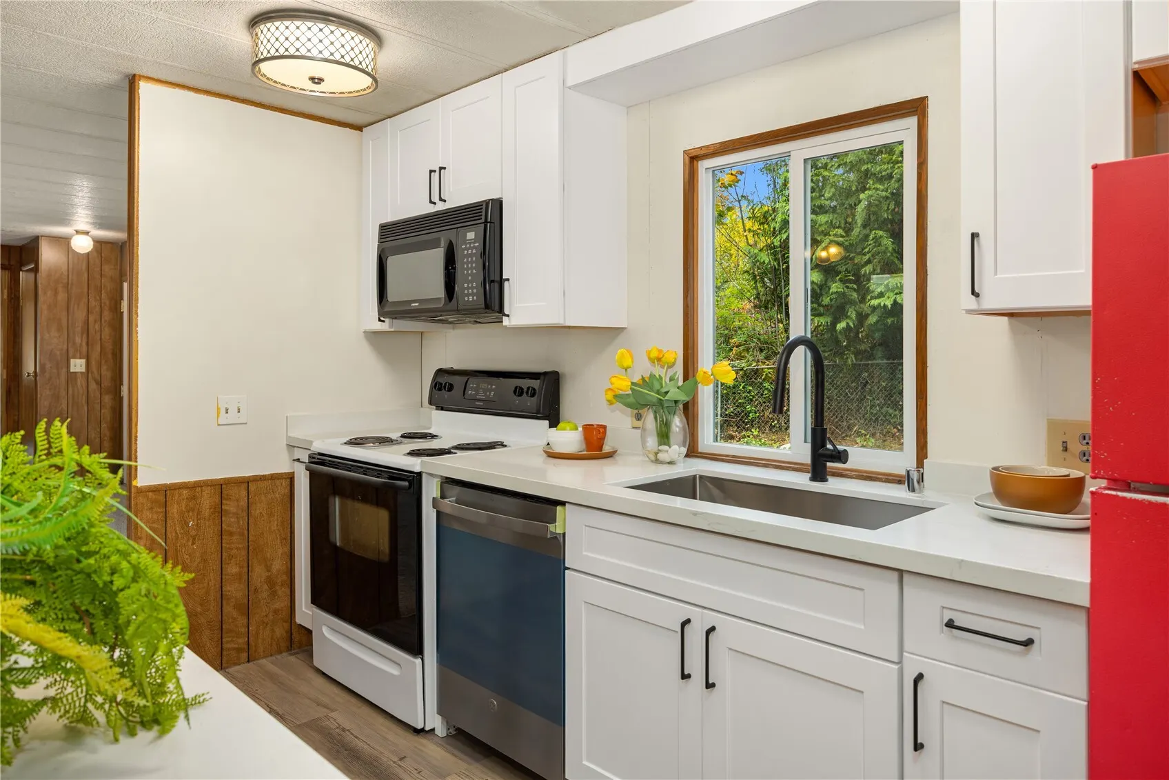 25003 SE 133rd Way , Issaquah, WA 98027