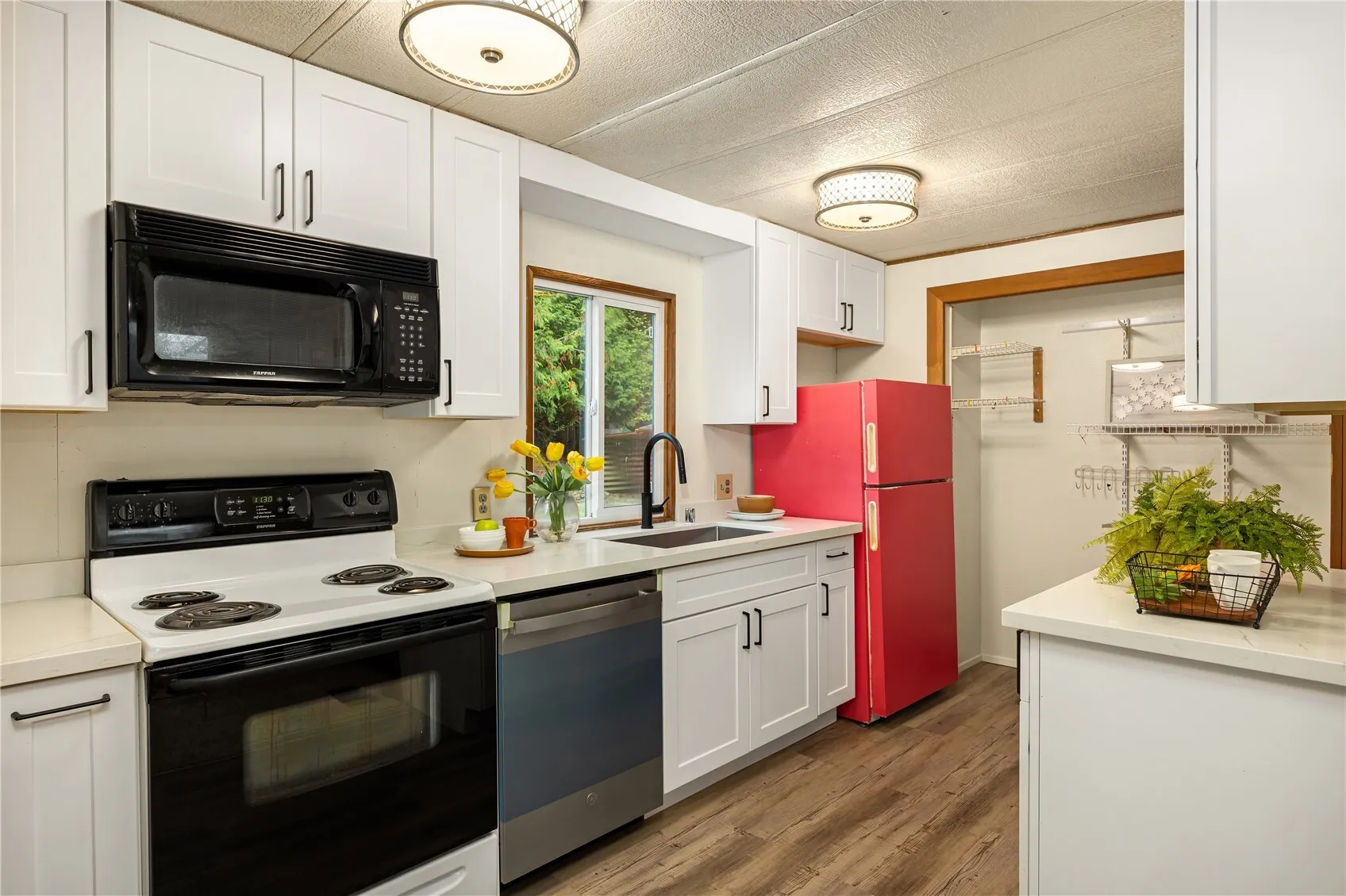 25003 SE 133rd Way , Issaquah, WA 98027