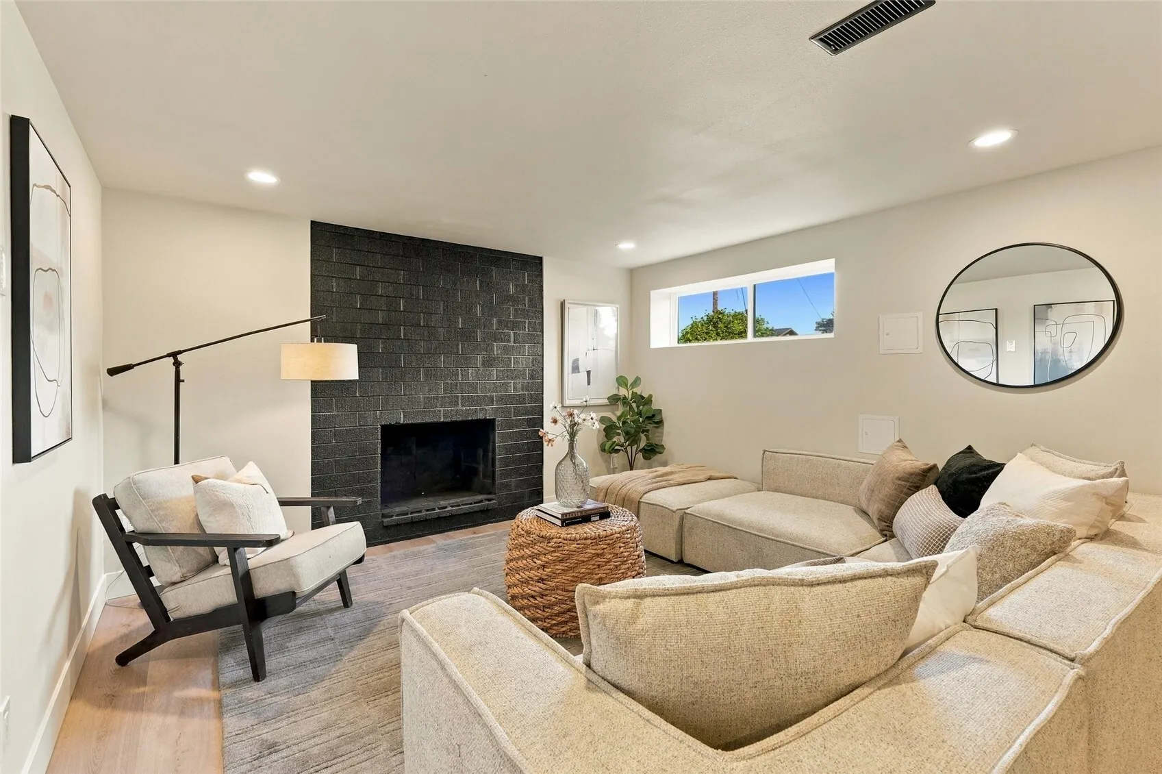17028 Larch Way , Lynnwood, WA 98037