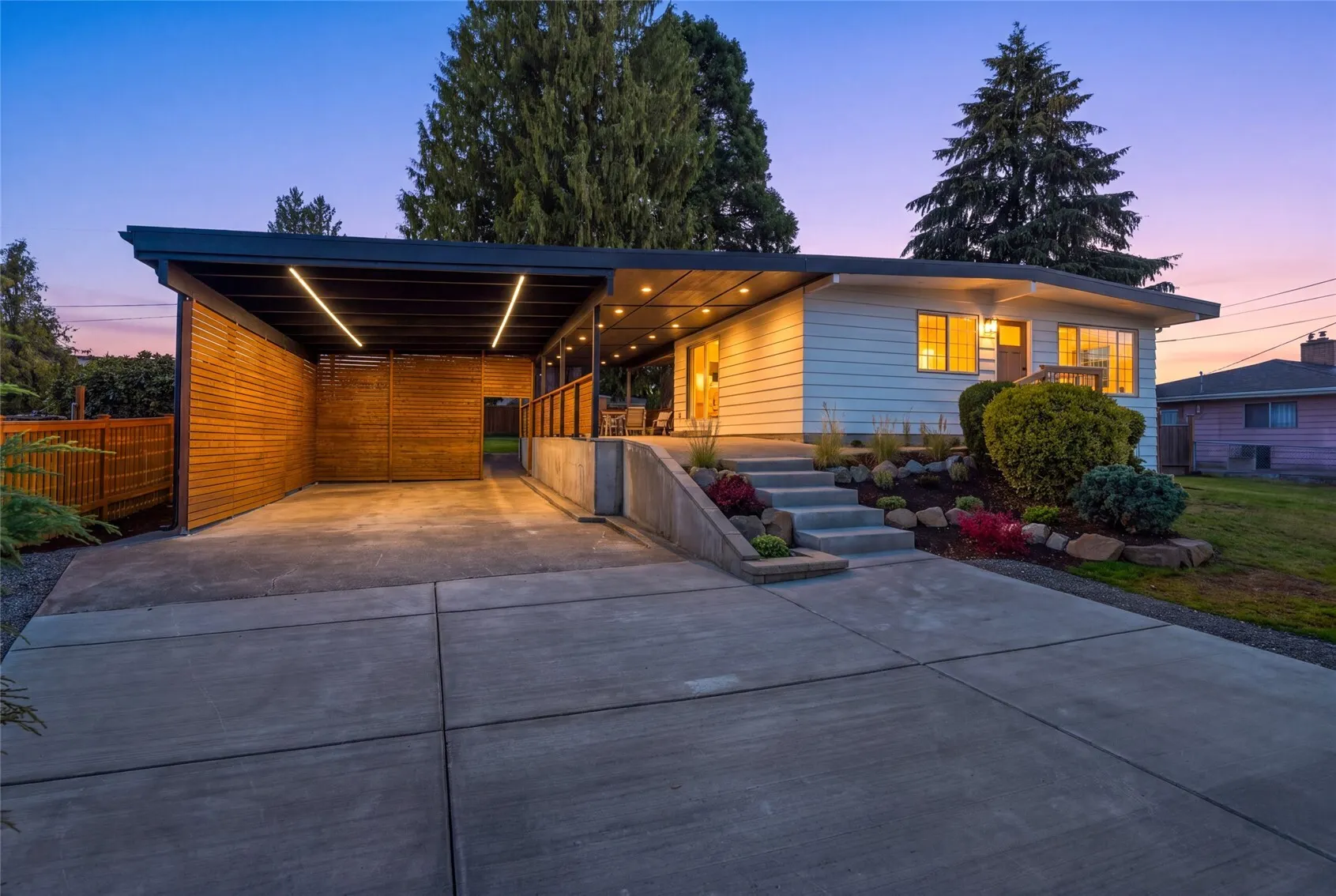 17028 Larch Way , Lynnwood, WA 98037