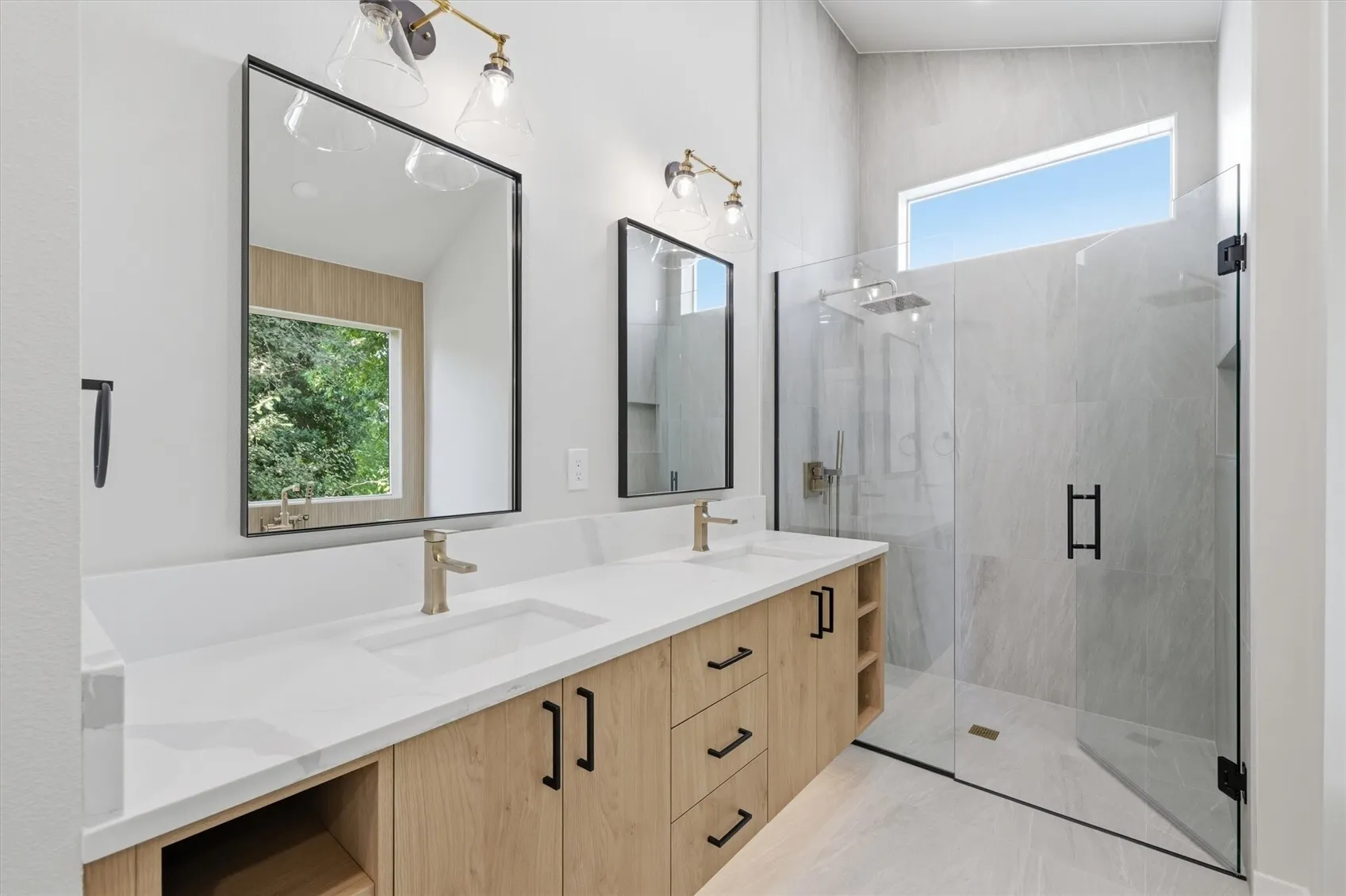 9012 124th Lane NE, Kirkland, WA 98033