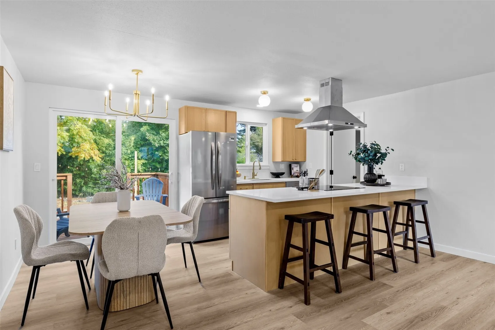 12418 SE 202nd Place , Kent, WA 98031