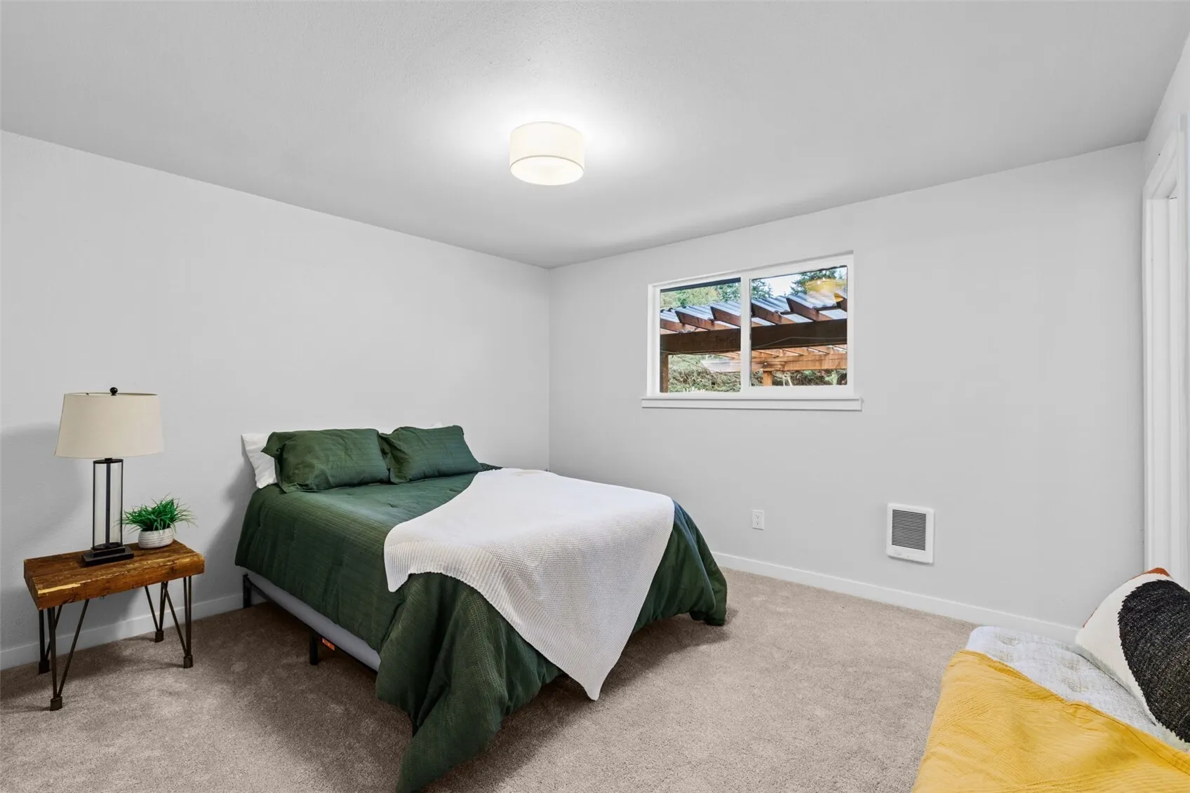 12418 SE 202nd Place , Kent, WA 98031