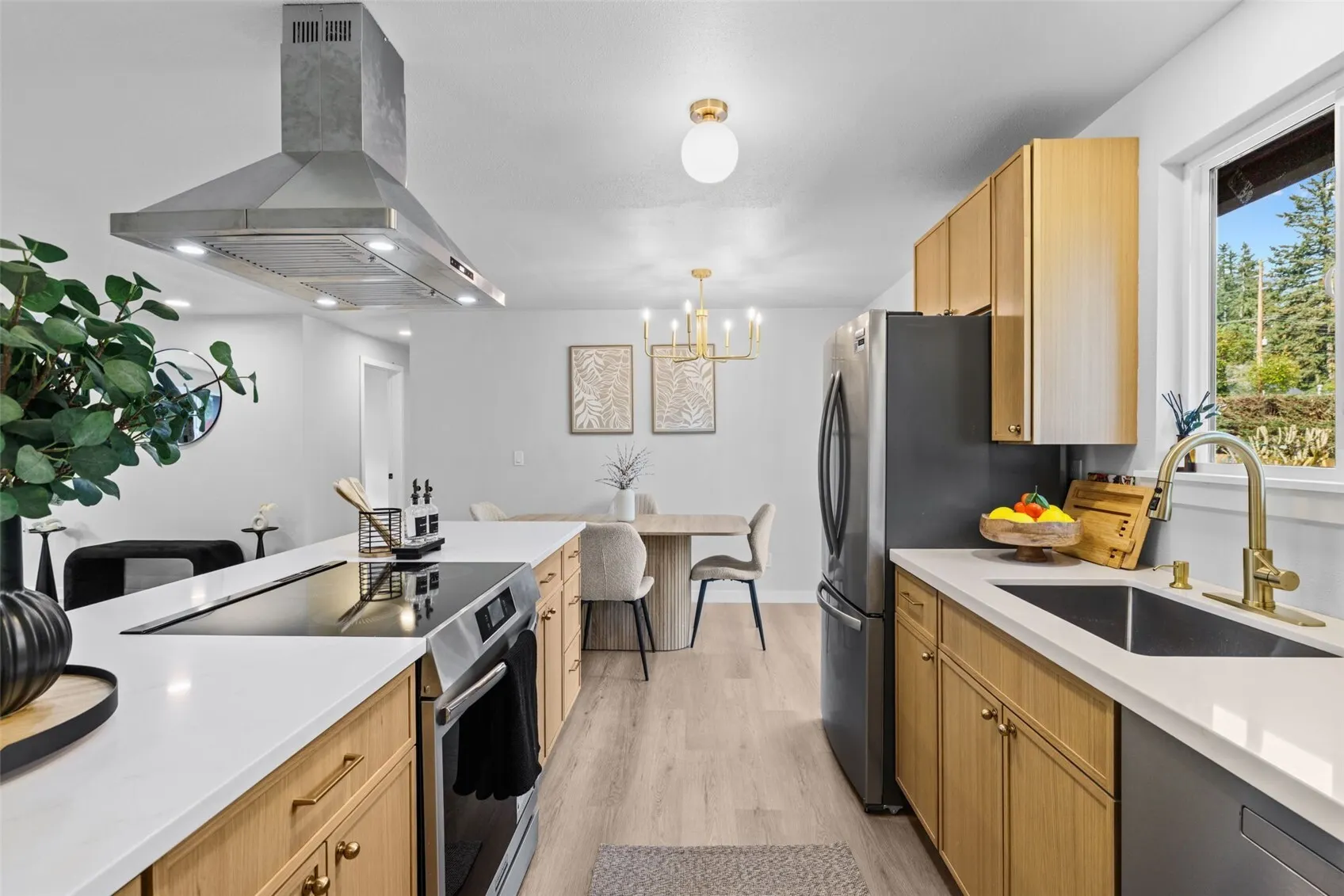 12418 SE 202nd Place , Kent, WA 98031