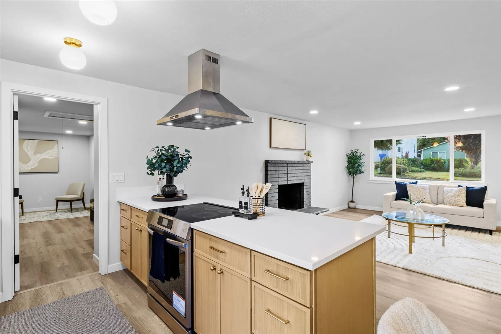 12418 SE 202nd Place , Kent, WA 98031