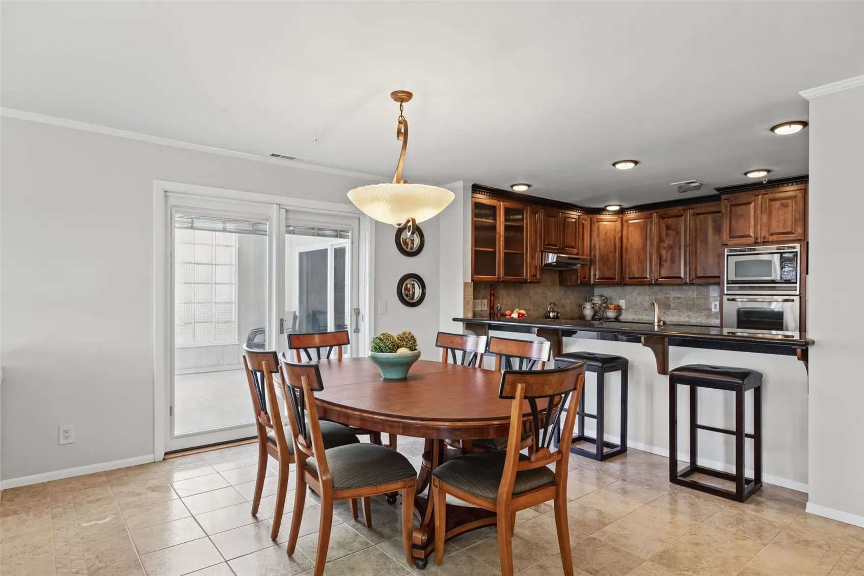 10115 NE 62nd Street #A202, Kirkland, WA 98033