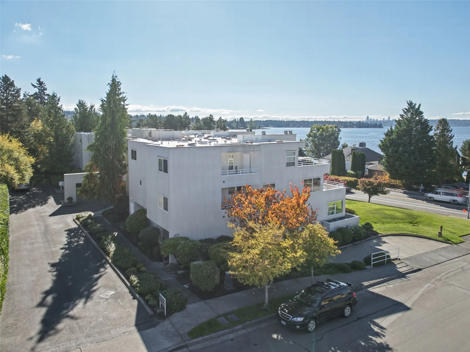 10115 NE 62nd Street #A202, Kirkland, WA 98033