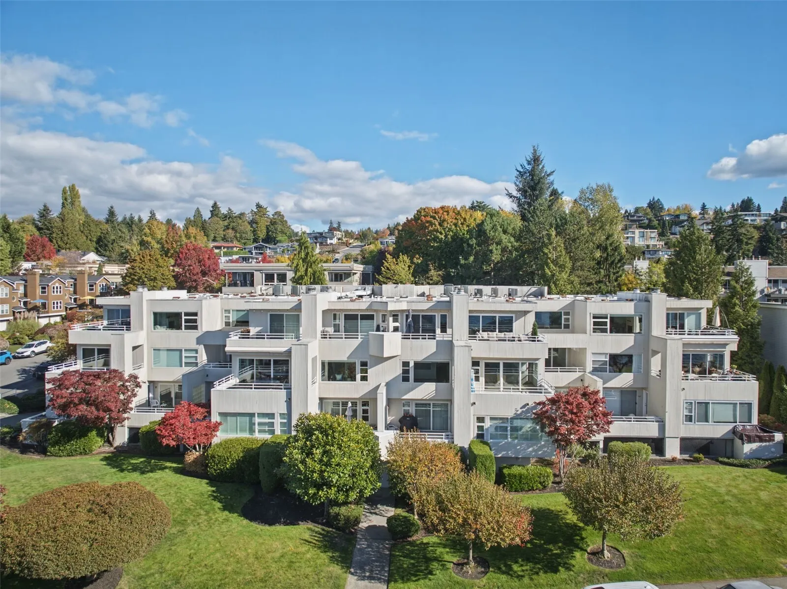 10115 NE 62nd Street #A202, Kirkland, WA 98033