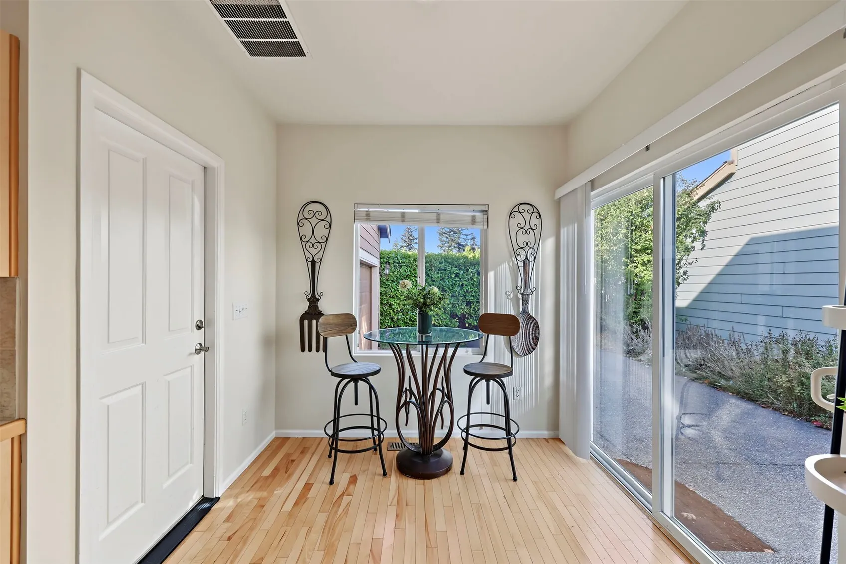 17071 165th Avenue SE, Renton, WA 98058