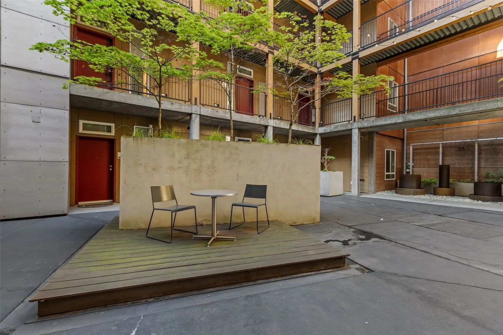 2307 Western Avenue , Seattle, WA 98121
