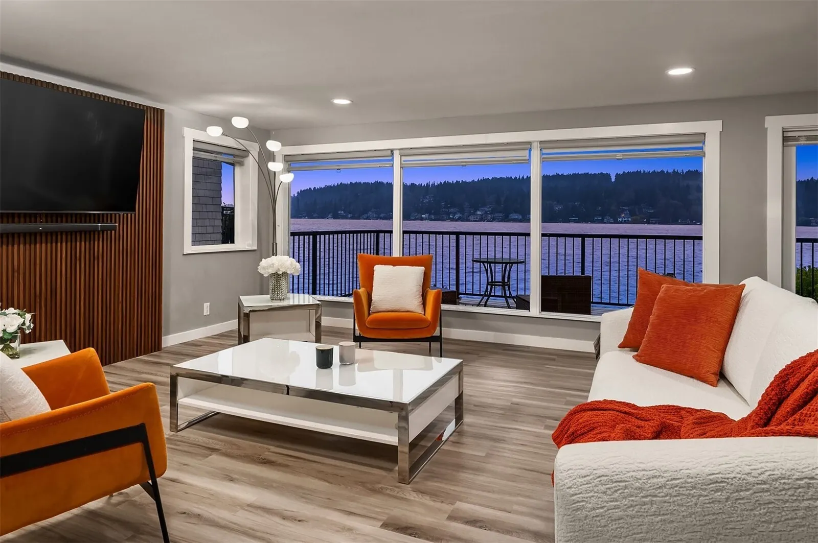 6631 Ripley Lane SE, Renton, WA 98056