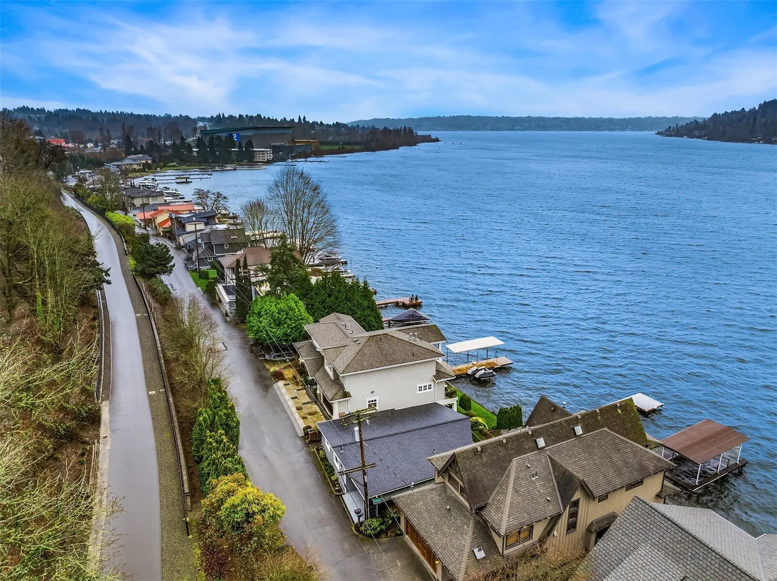6631 Ripley Lane SE, Renton, WA 98056